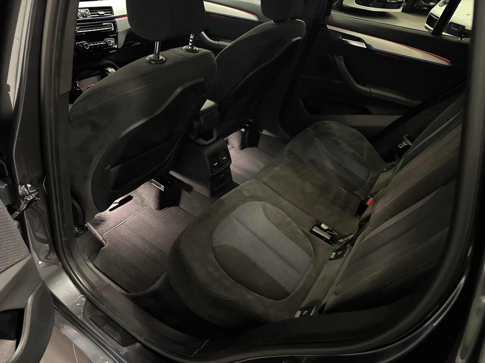 BMW X1 xDrive 20i M Sport Steptronic-image-22