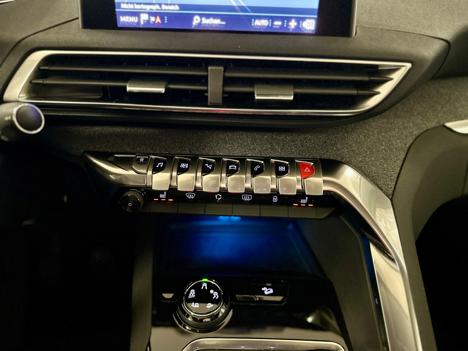 PEUGEOT 5008 1.2 Pure Tech Allure **7-PLÄTZER**-image-26