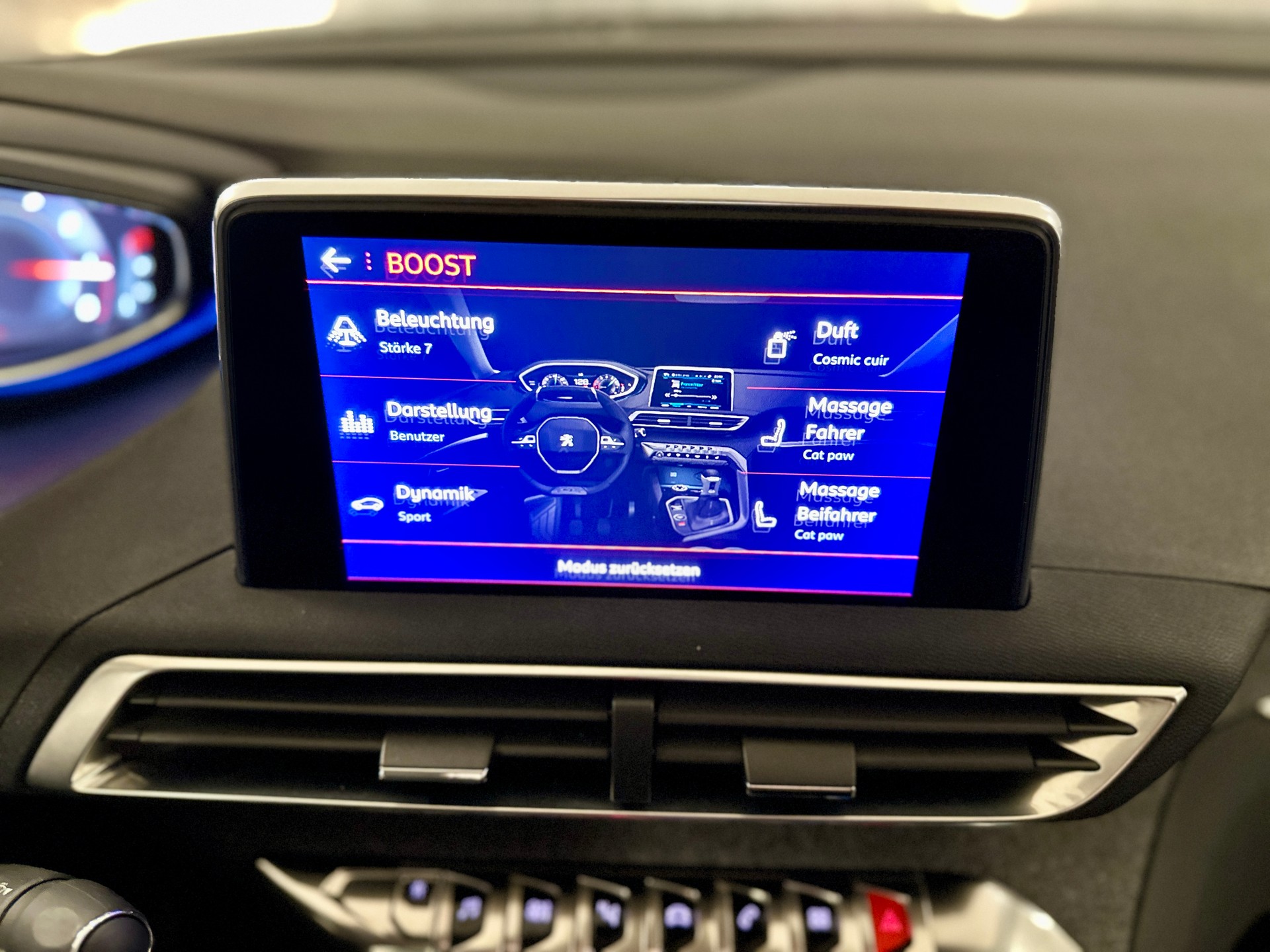 PEUGEOT 5008 1.2 Pure Tech Allure **7-PLÄTZER**-image-23