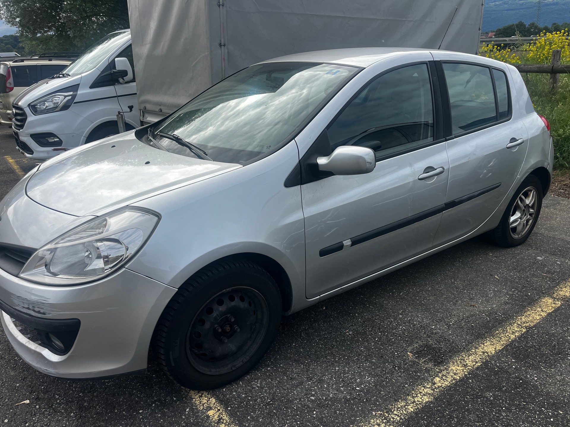 RENAULT CLIO-image-10