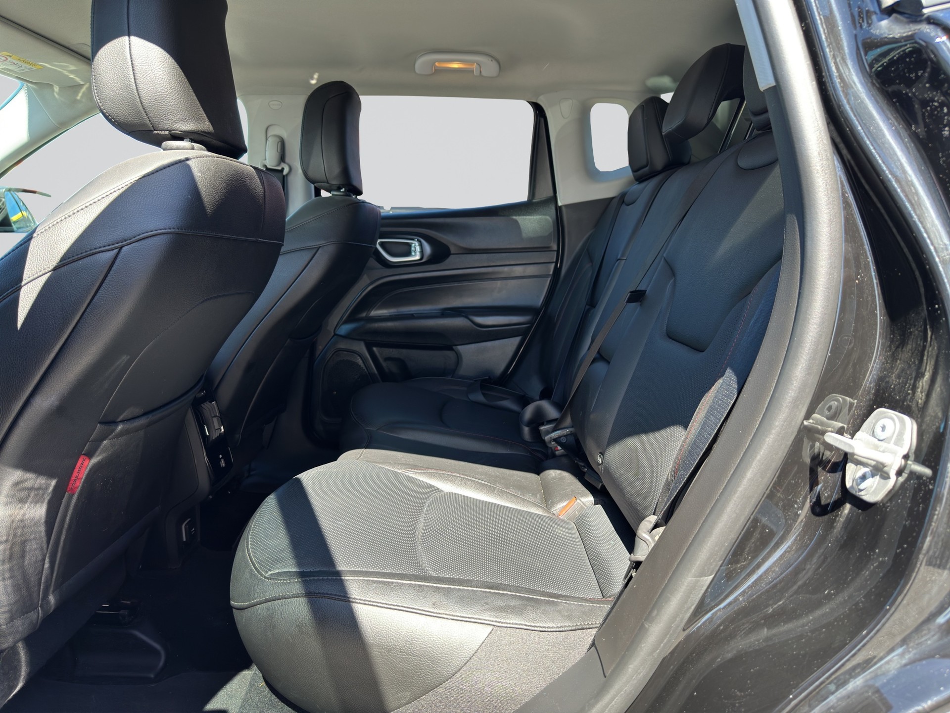 JEEP Compass 1.3 T PHEV Trailhawk AWD-image-7