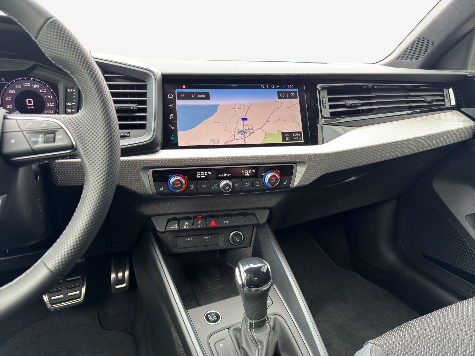 AUDI A1 Sportback 40 TFSI S Line S-tronic-image-10