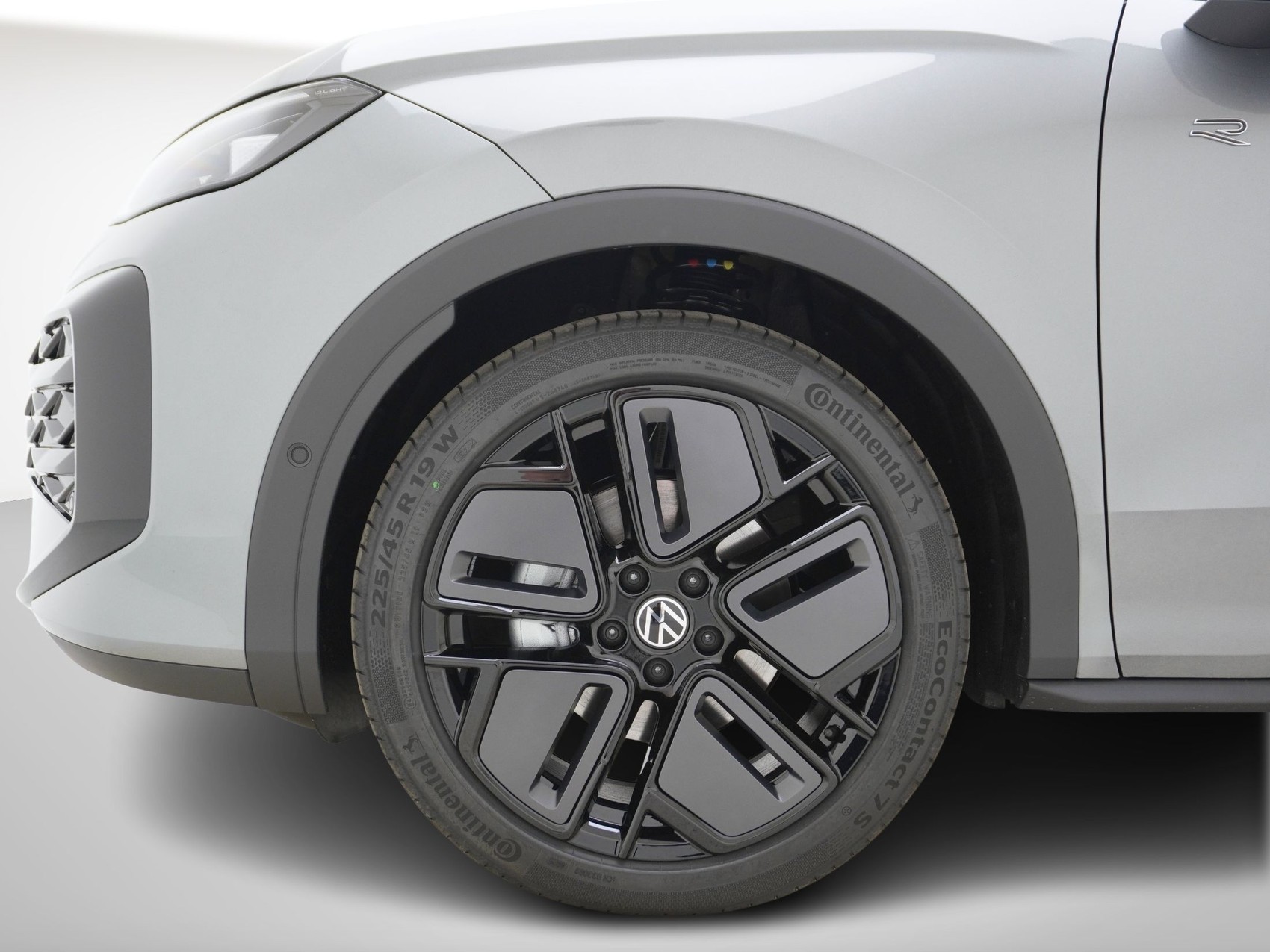 VW T-Roc 1.5 eTSI R-Line DSG-image-9
