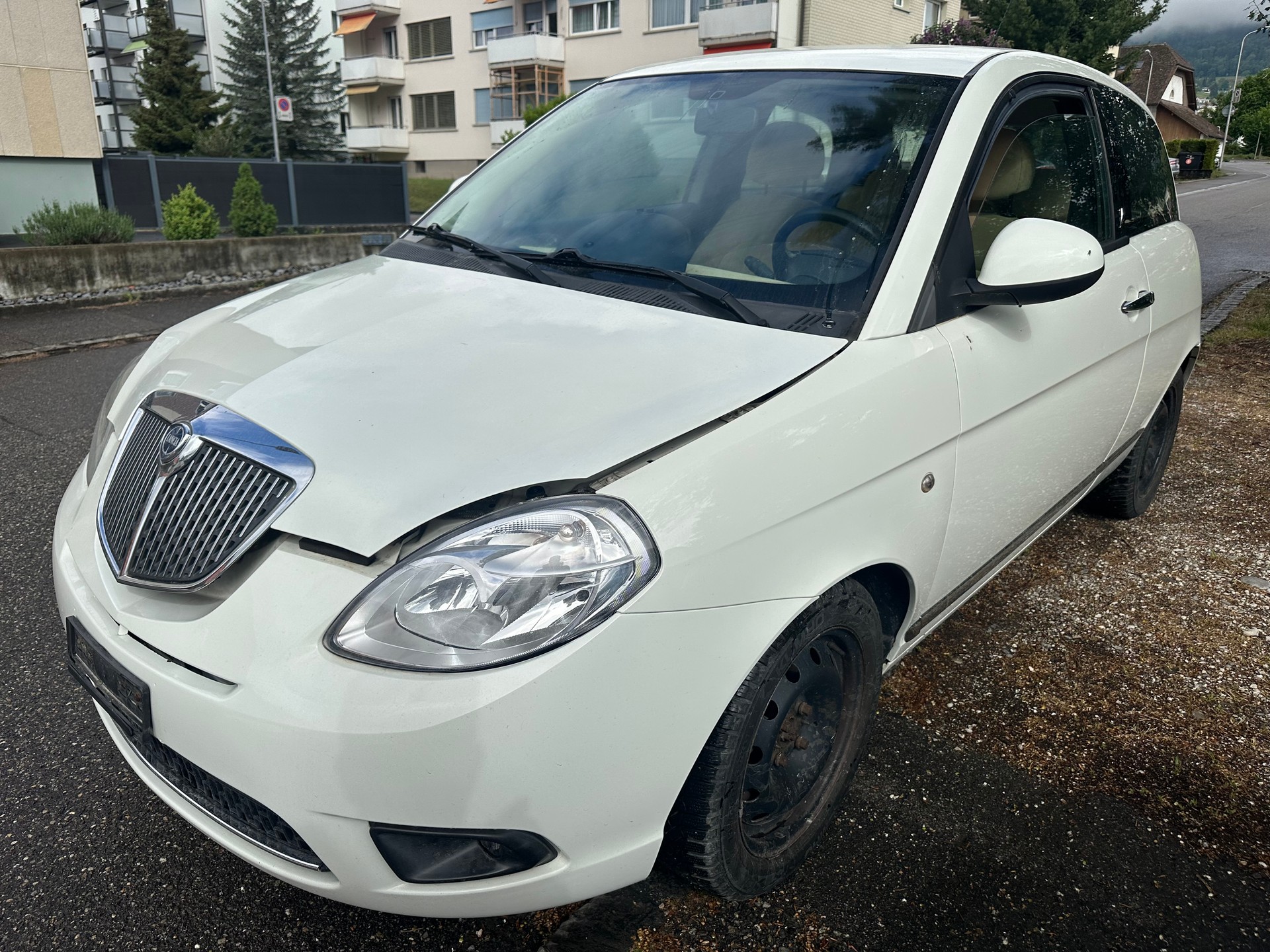 LANCIA Ypsilon 1.4 16V Oro-image-6