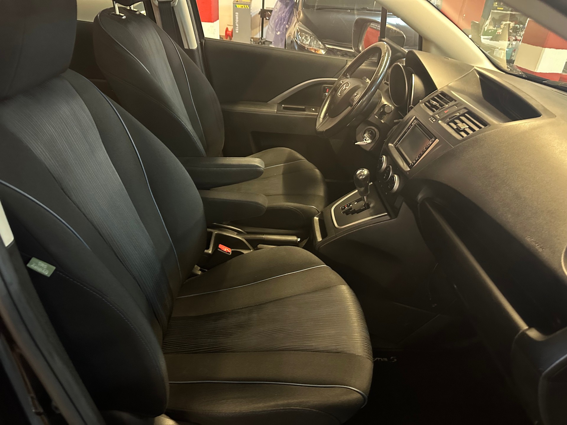 MAZDA 5 2.0 16V Exclusive Activematic-image-6