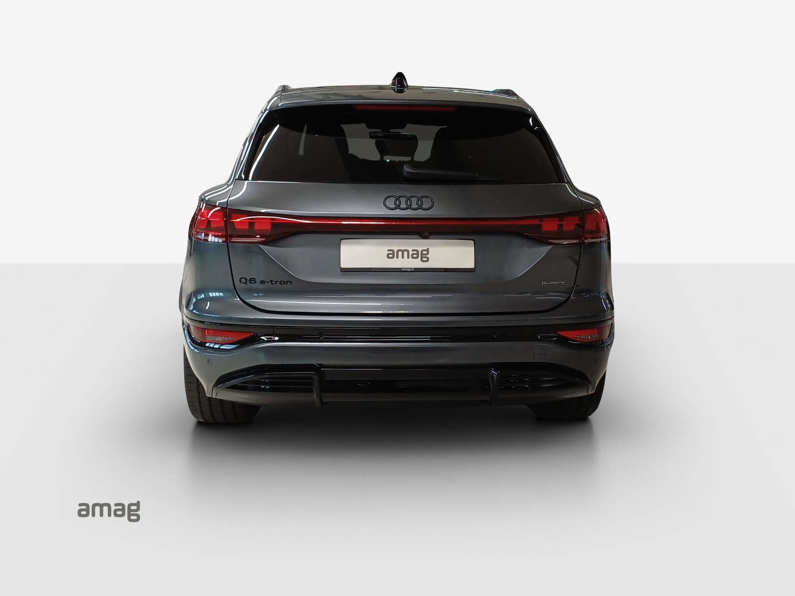 AUDI Q6 e-tron quattro-image-3