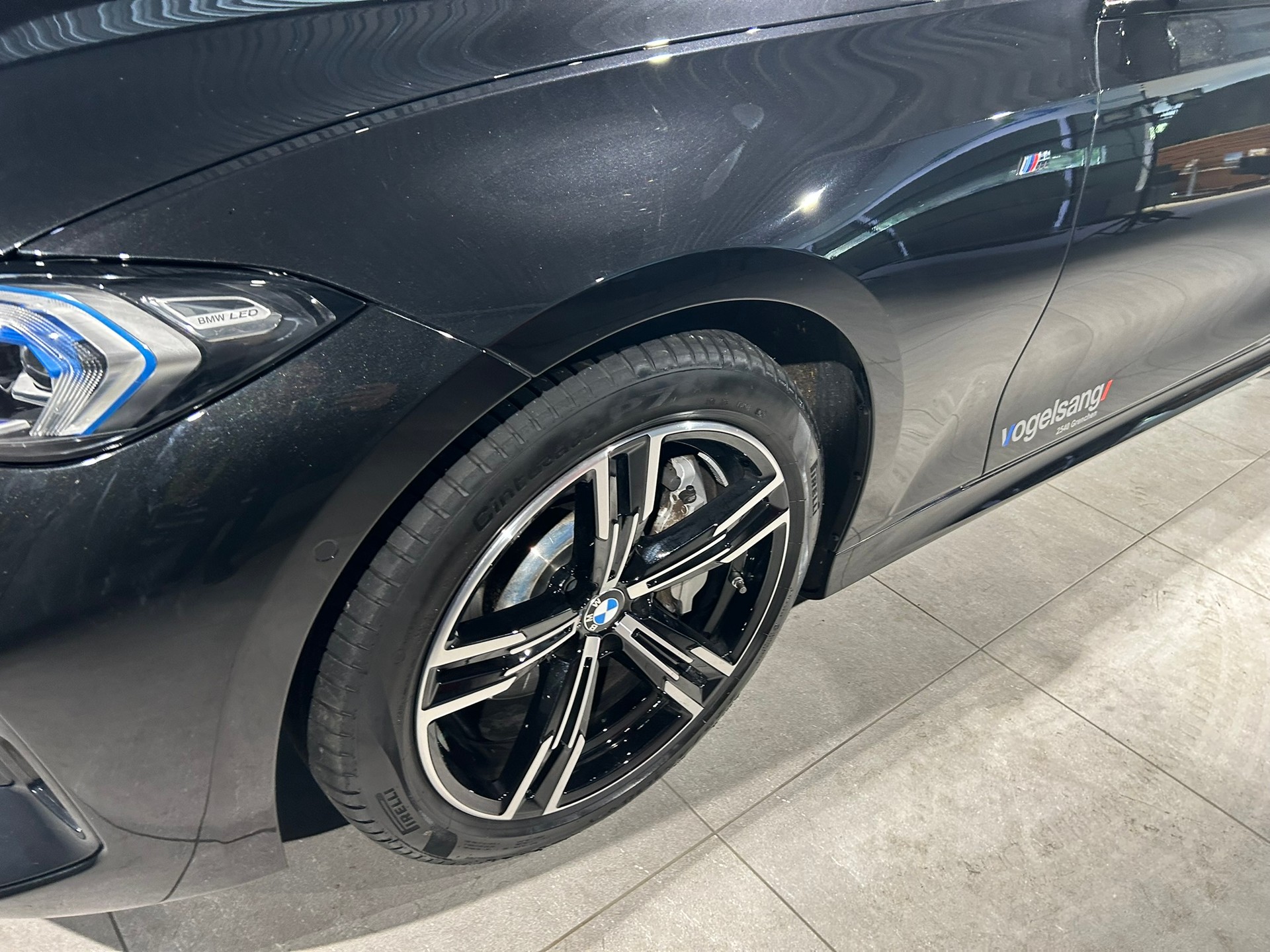BMW 330d xDrive 48V Touring Steptronic M Sport-image-19