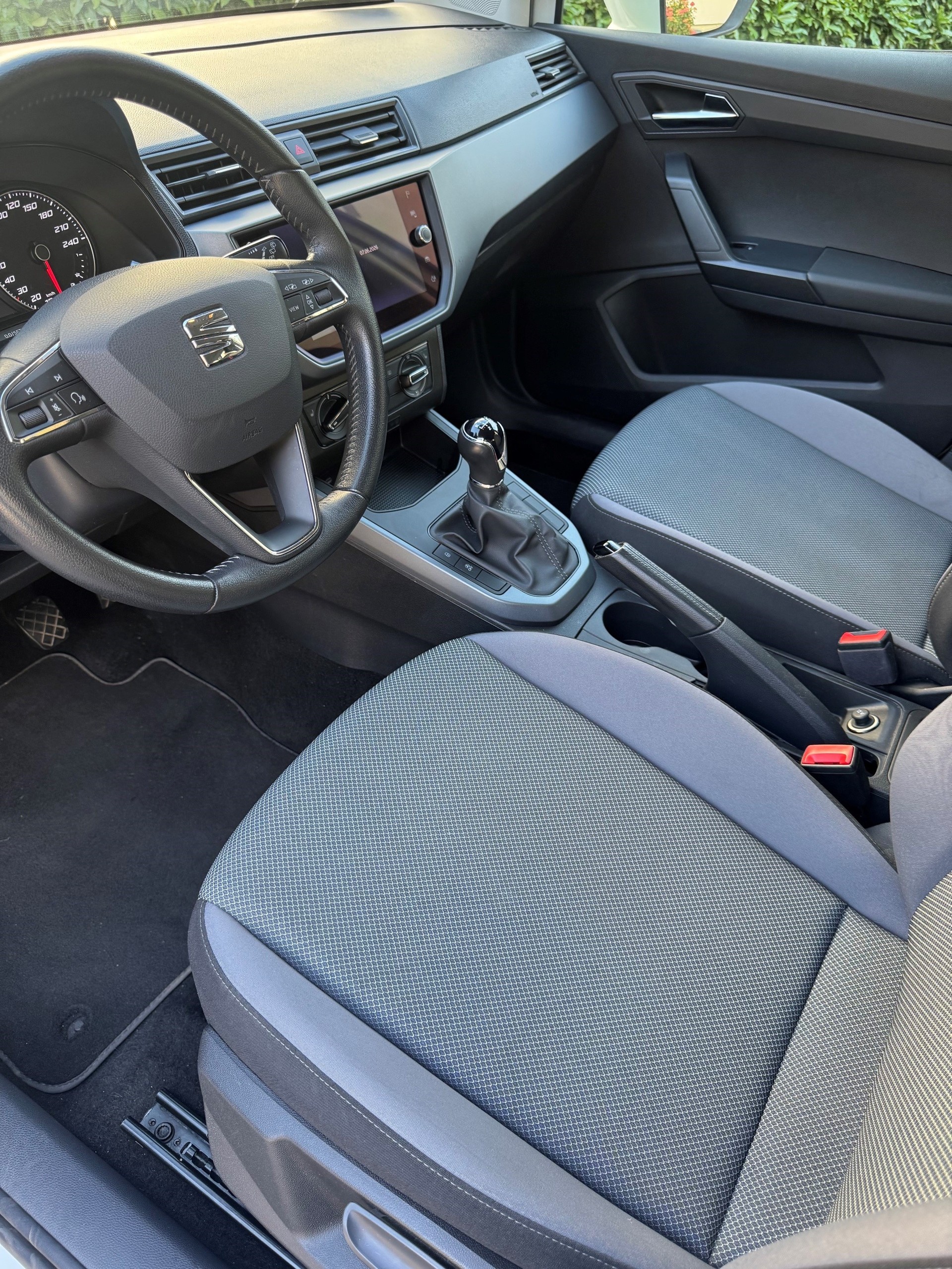 SEAT 1.0 TSI 110 Style-image-1