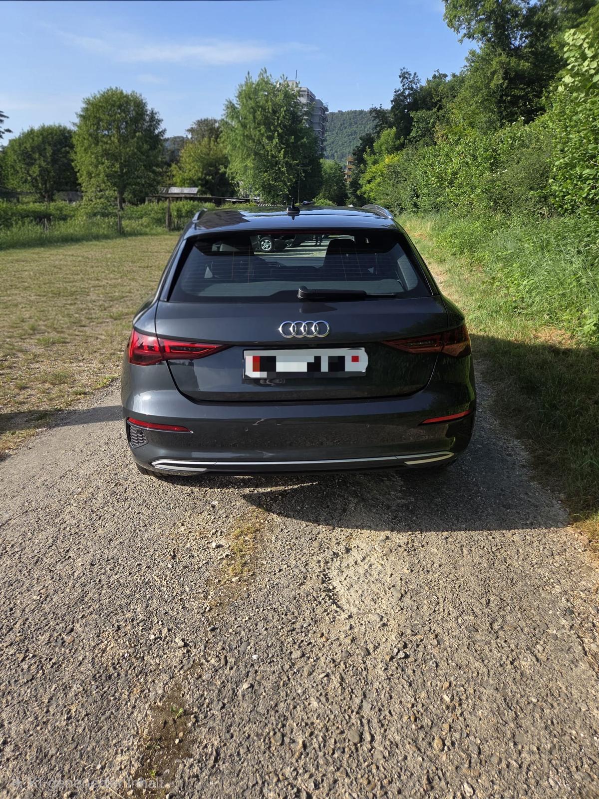 AUDI A3 SB 35 TFSI Advanced Attraction S-Tronic S-Line Ausstattung-image-2