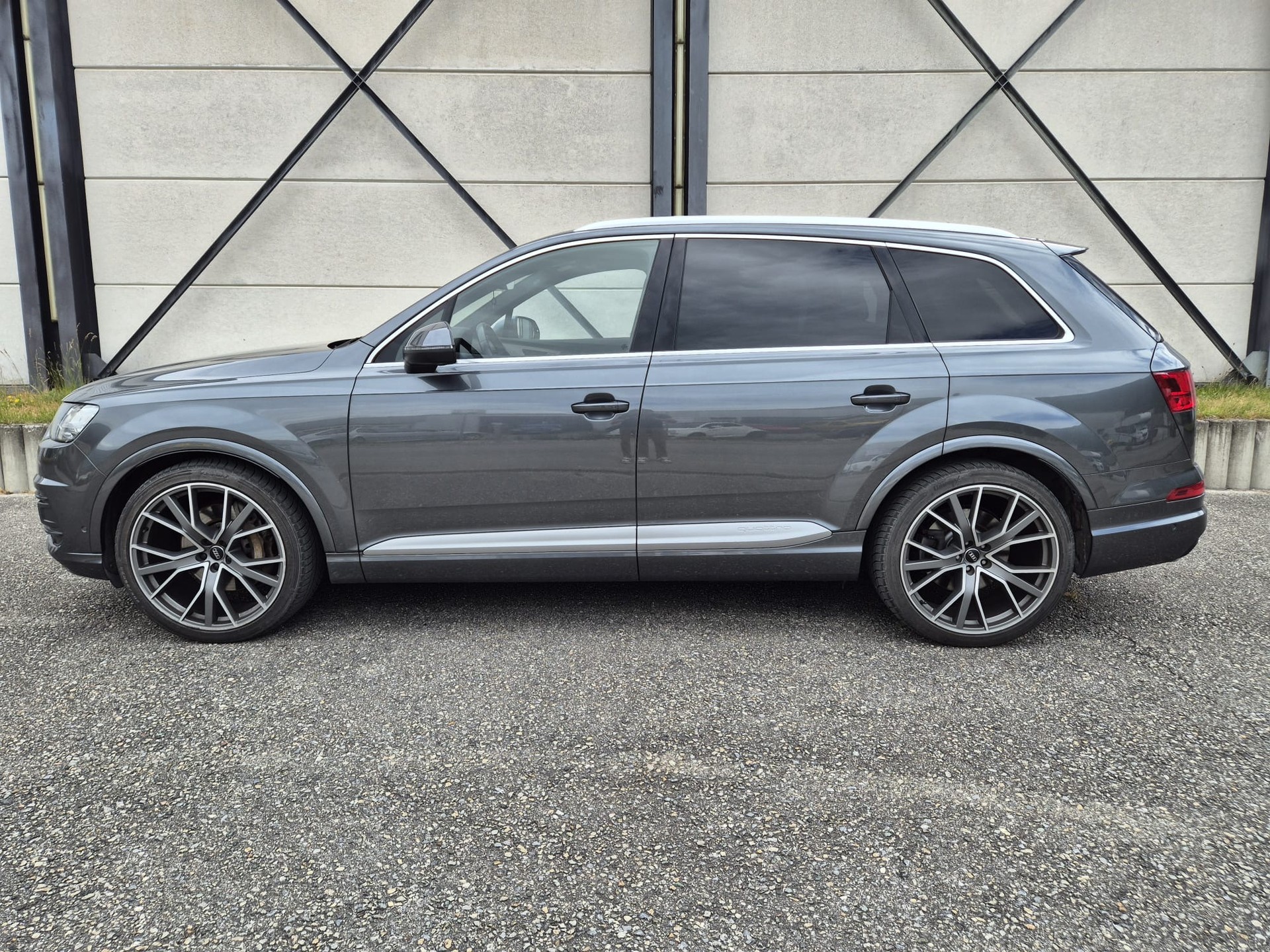 AUDI Q7 3.0 TDI quattro tiptronic-image-3