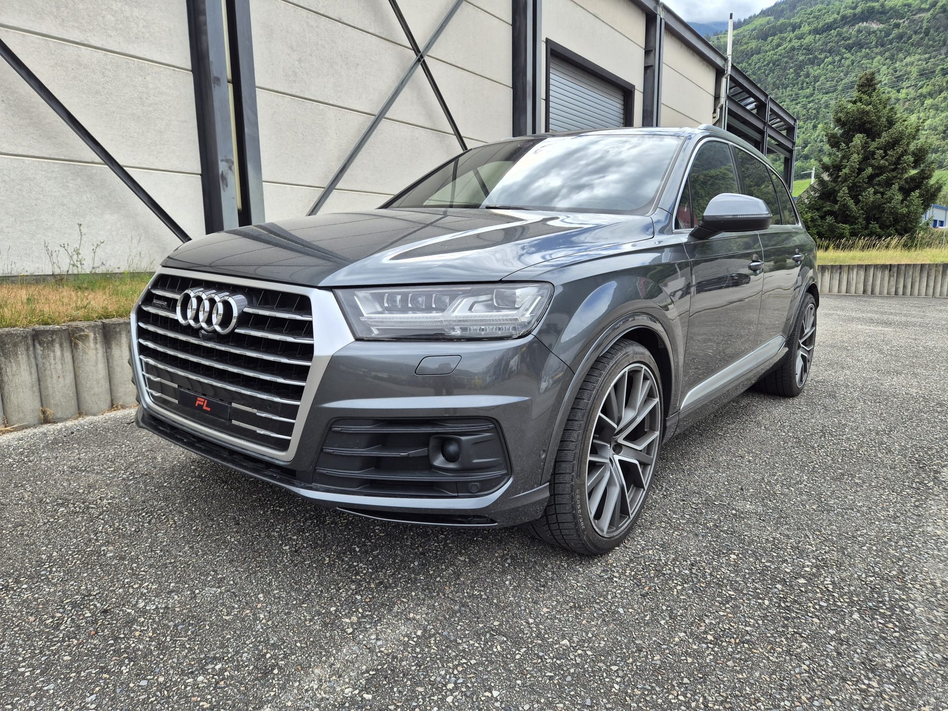 AUDI Q7 3.0 TDI quattro tiptronic-image-0