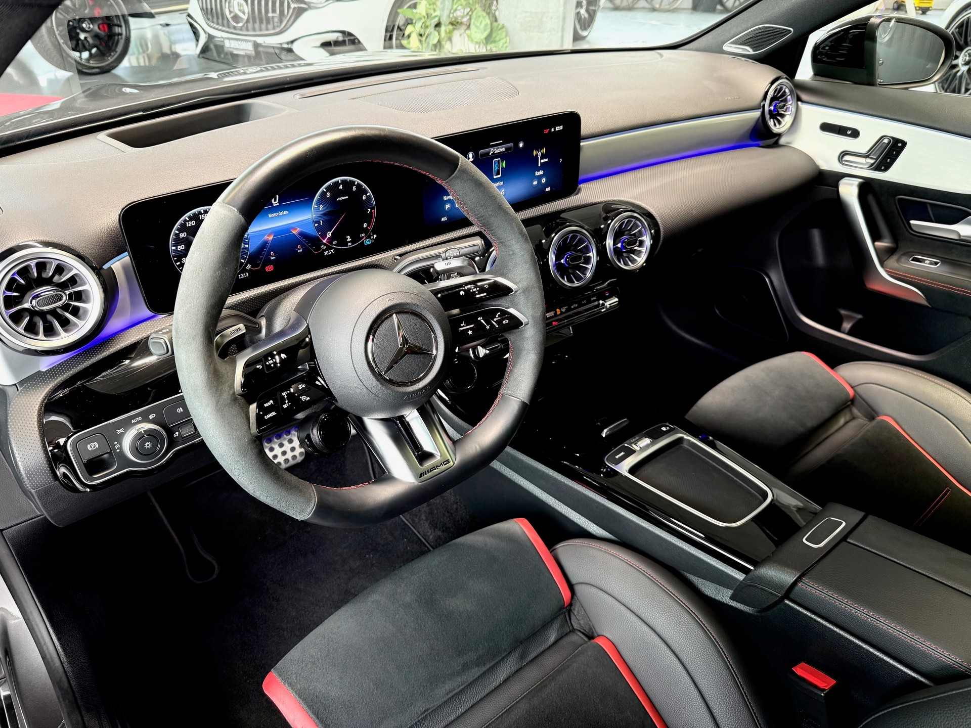 MERCEDES-BENZ A AMG 45 S 4Matic+ 8G-DCT-image-13