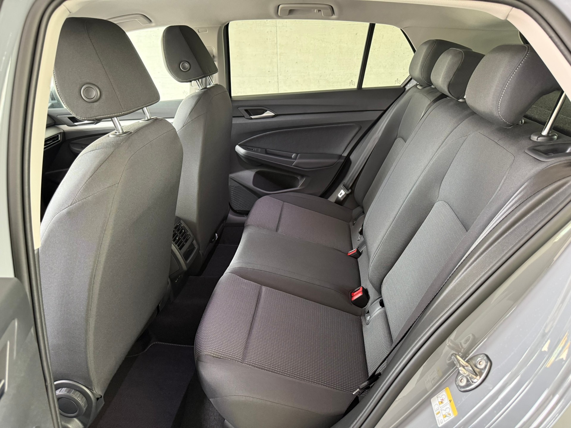 VW Golf 1.5 e TSI mHEV Value DSG-image-8