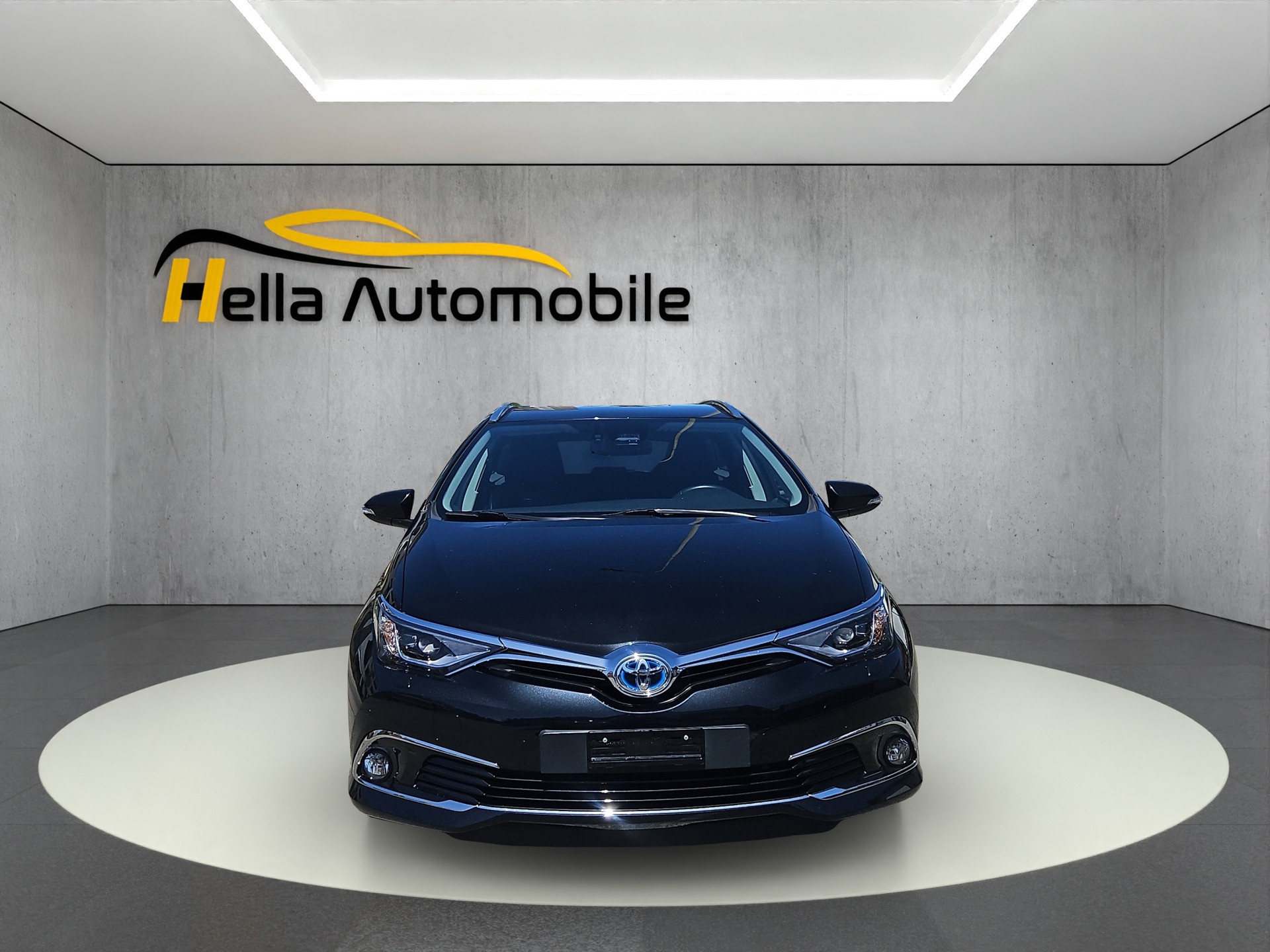 TOYOTA Auris Touring Sports 1.8 HSD Trend e-CVT-image-3