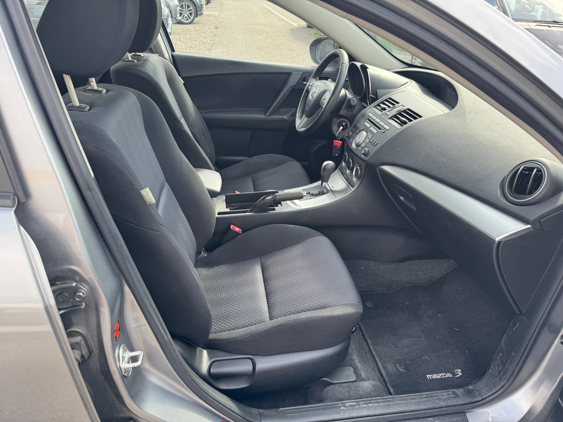 MAZDA 3 2.0 16V Exclusive Activematic-image-9
