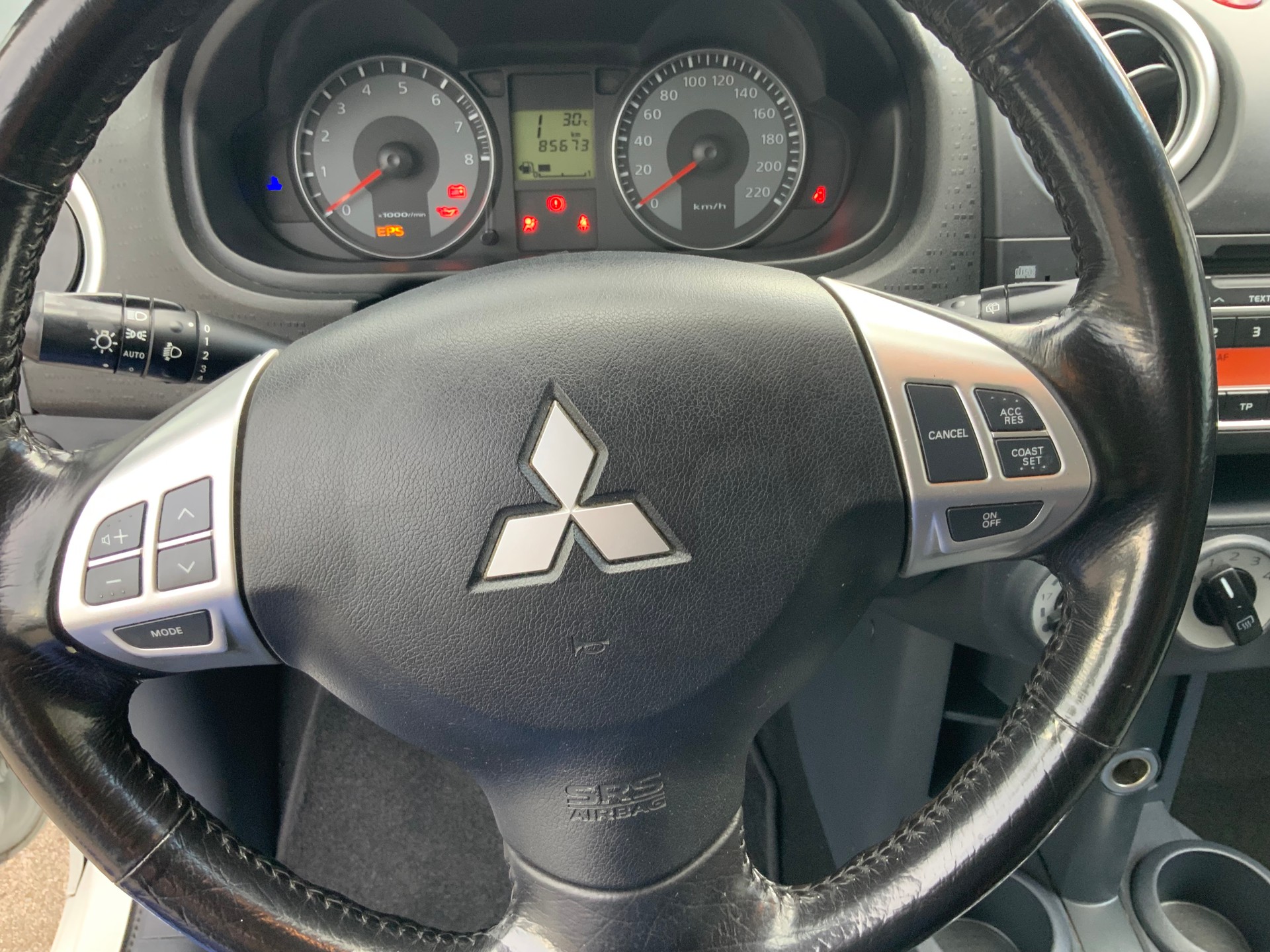 MITSUBISHI Colt 1.3 16V Jubilé (35) Allshift-image-10