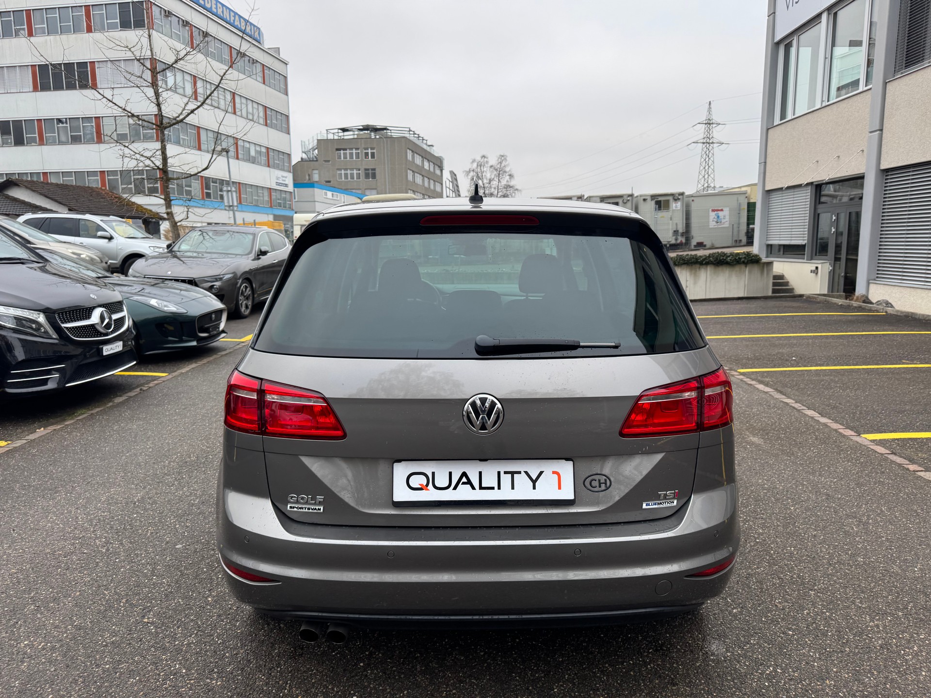 VW Golf Sportsvan 1.4 TSI Highline DSG-image-4