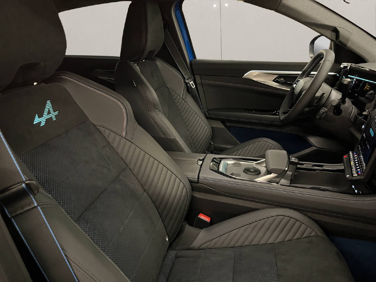 RENAULT Austral 1.2 E-Tech esprit Alpine-image-13