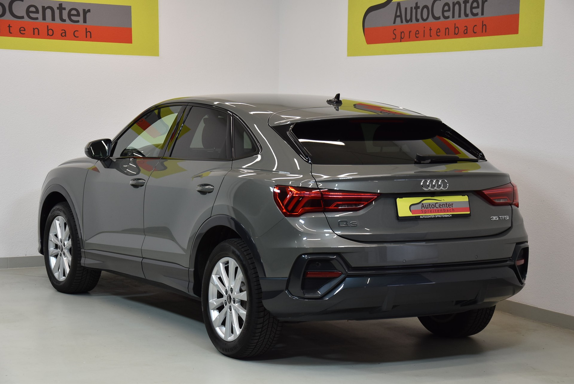 AUDI Q3 Sportback 35 TFSI Attraction S-tronic-image-11