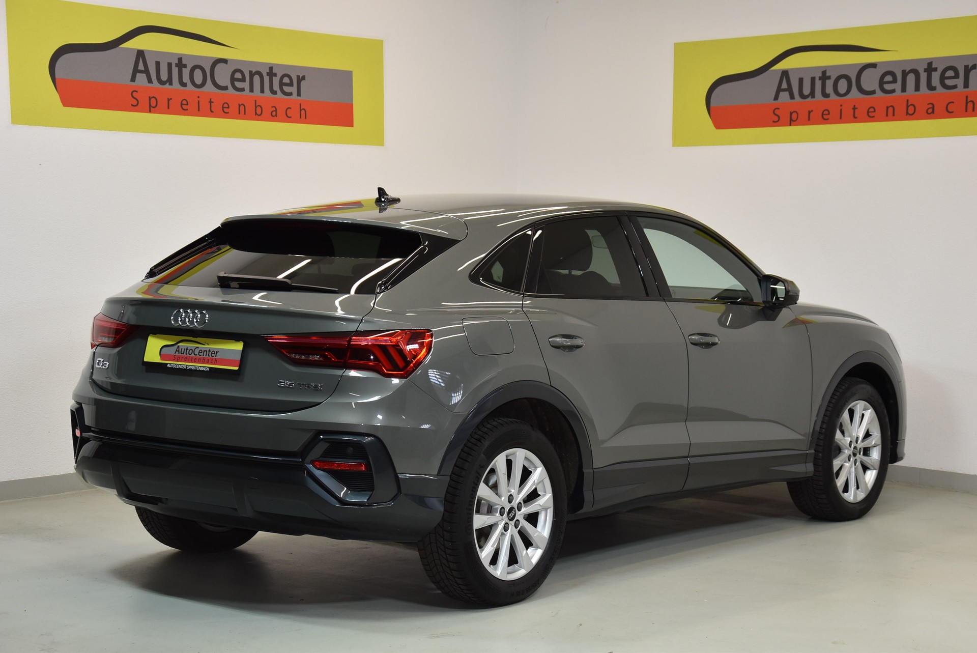 AUDI Q3 Sportback 35 TFSI Attraction S-tronic-image-13