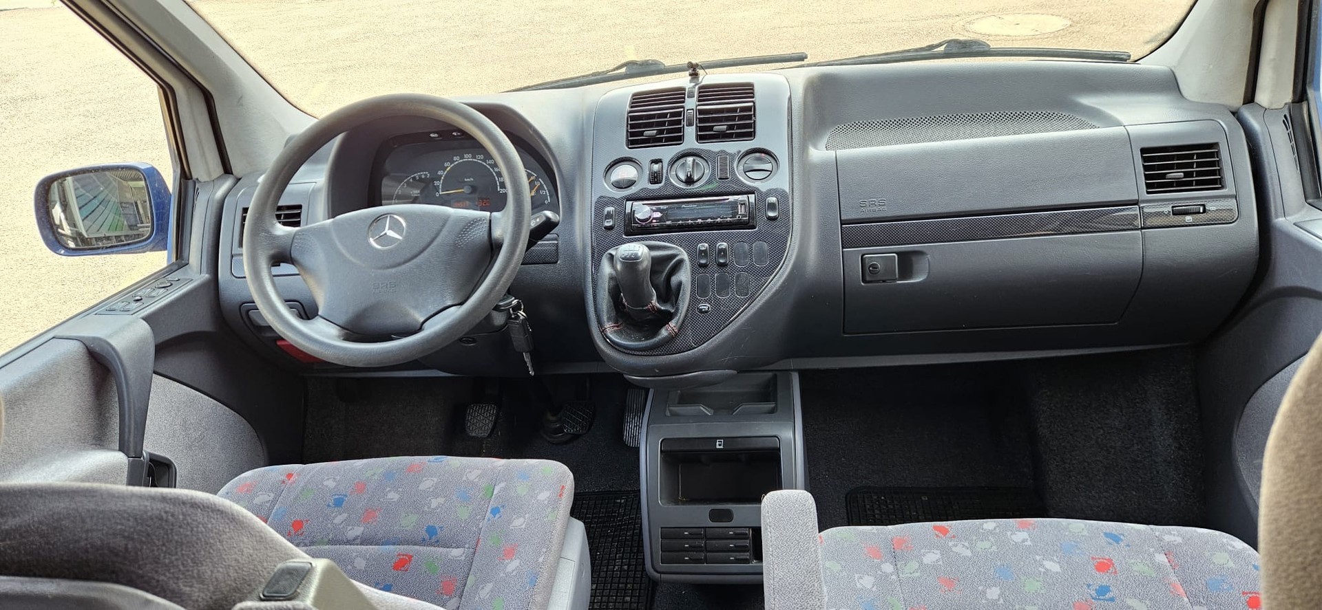 MERCEDES-BENZ V 220 CDI Fashion-image-1