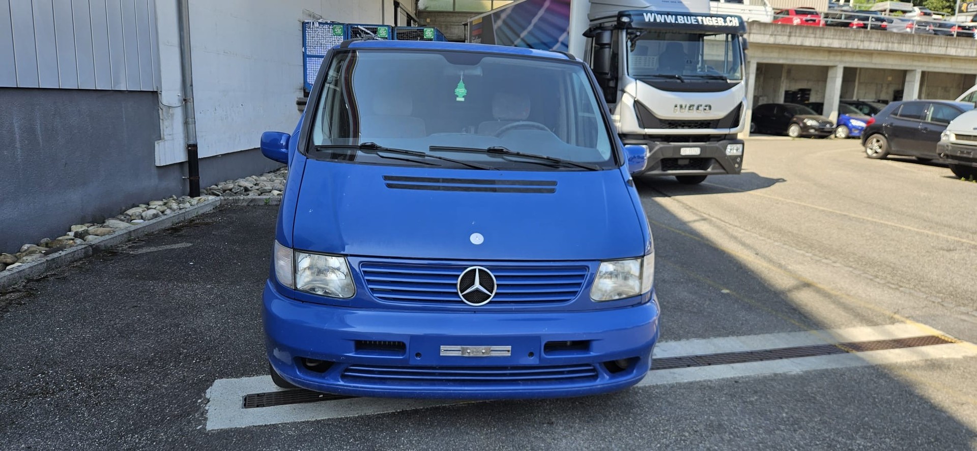 MERCEDES-BENZ V 220 CDI Fashion-image-3