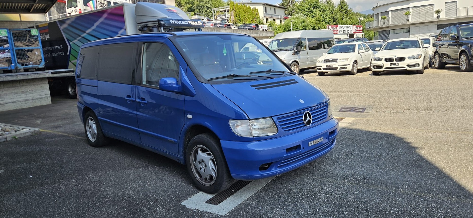 MERCEDES-BENZ V 220 CDI Fashion-image-9