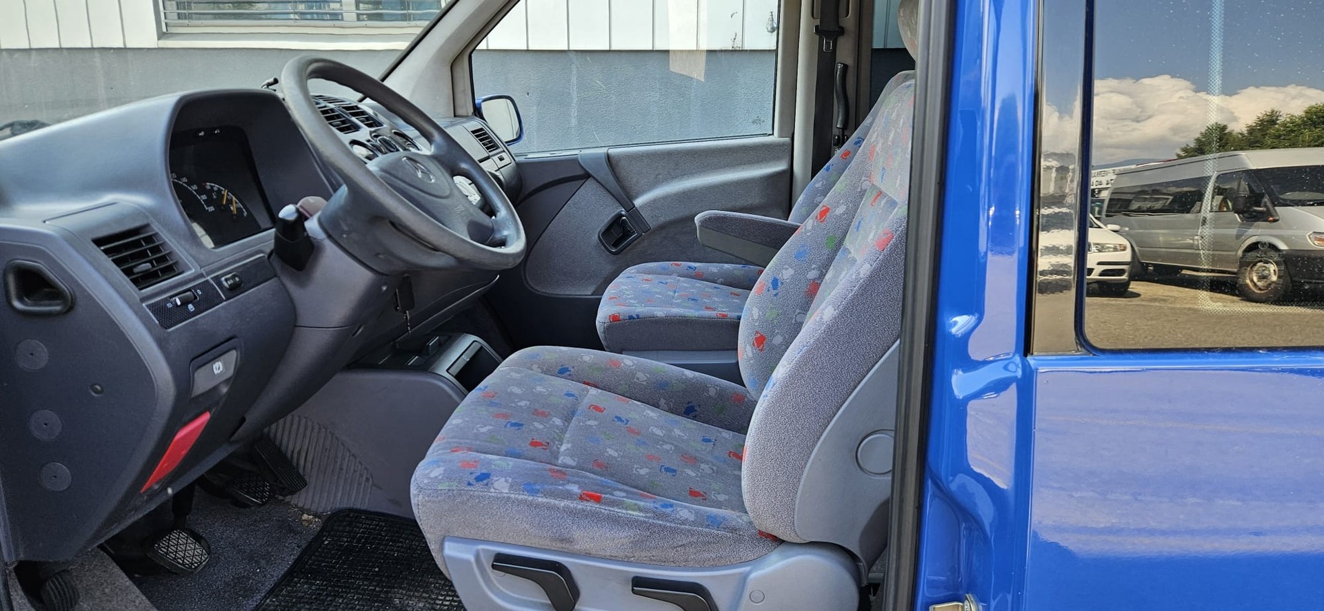 MERCEDES-BENZ V 220 CDI Fashion-image-6