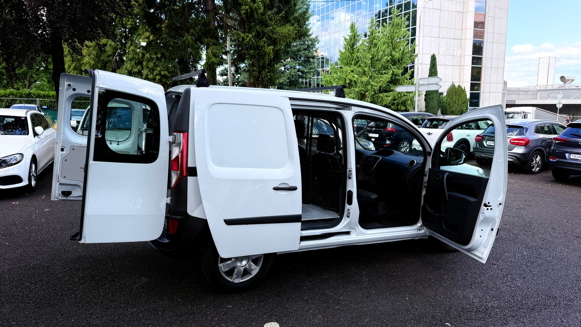 RENAULT Kangoo Medium TCe 115 ENERGY Business-image-7