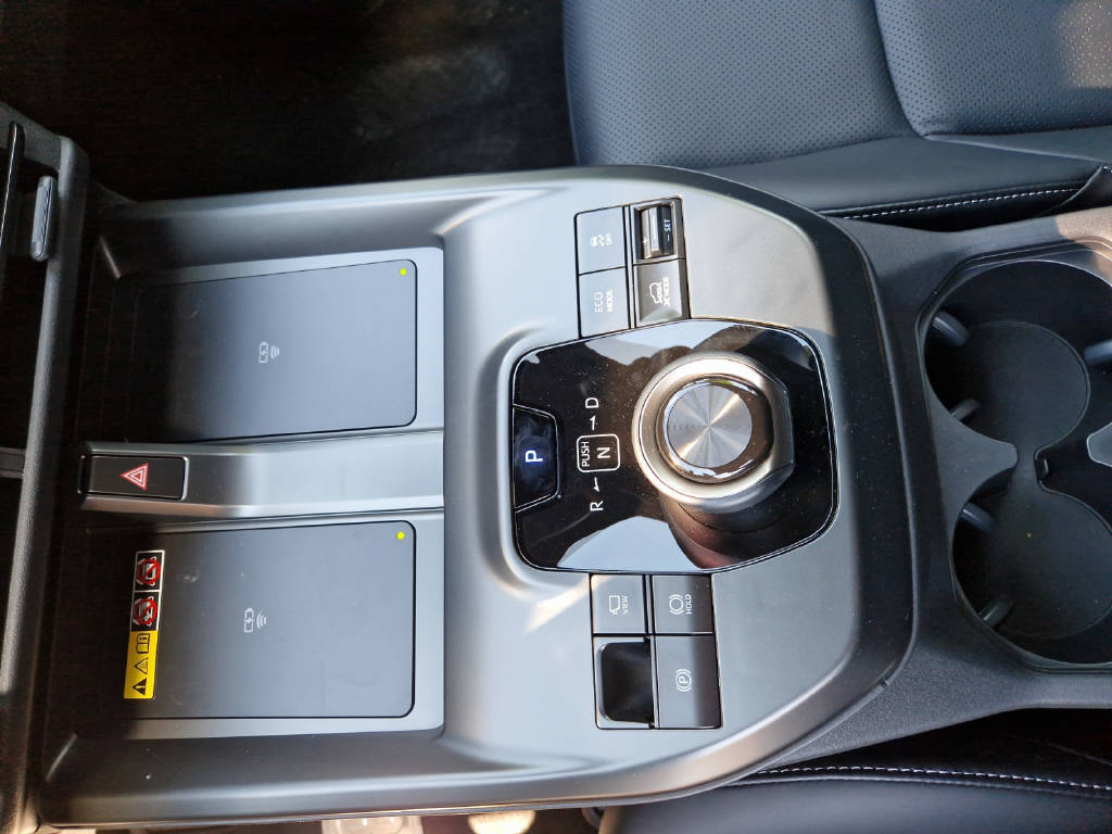 TOYOTA bZ4X Touring Premium AWD 48149/000-image-15