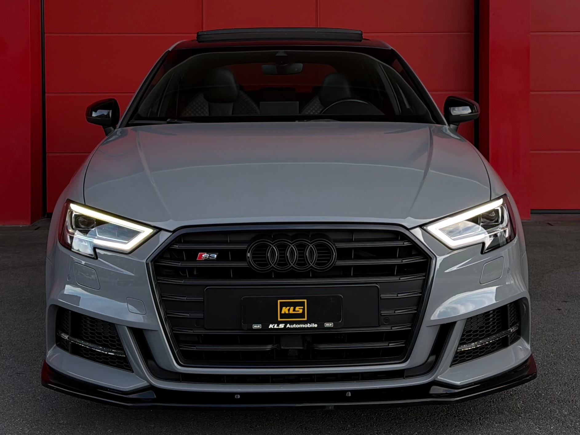 AUDI S3 Sportback 2.0 TFSI quattro S-tronic *CH-Fahrzeug*-image-1