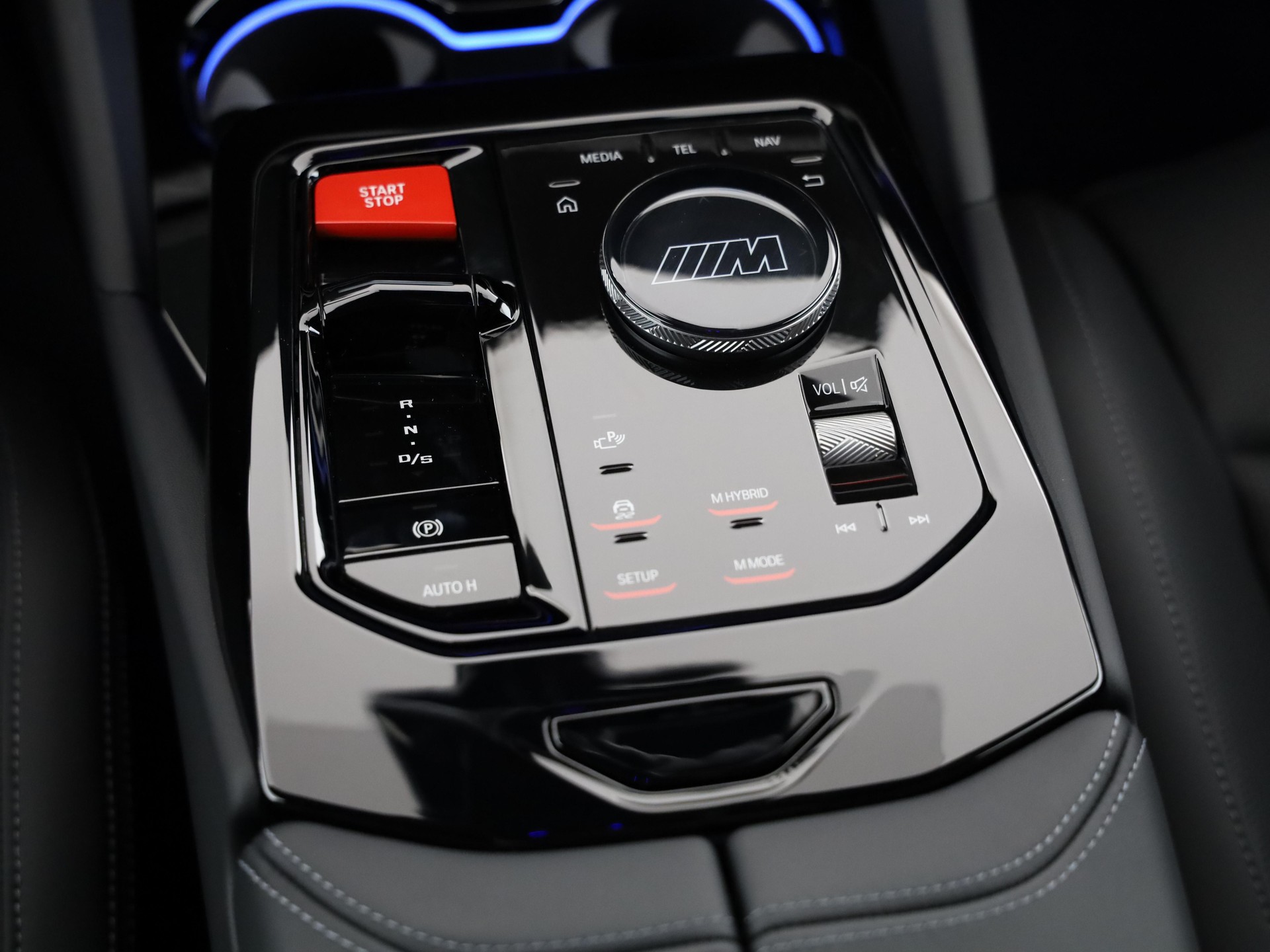 BMW M5 xDrive Touring-image-19