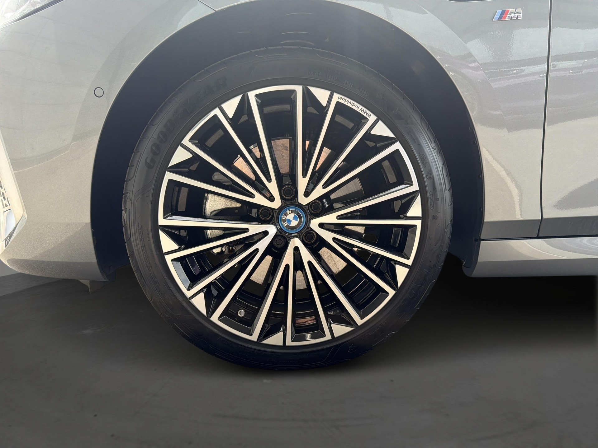 BMW 230e xDrive M Sport-image-22