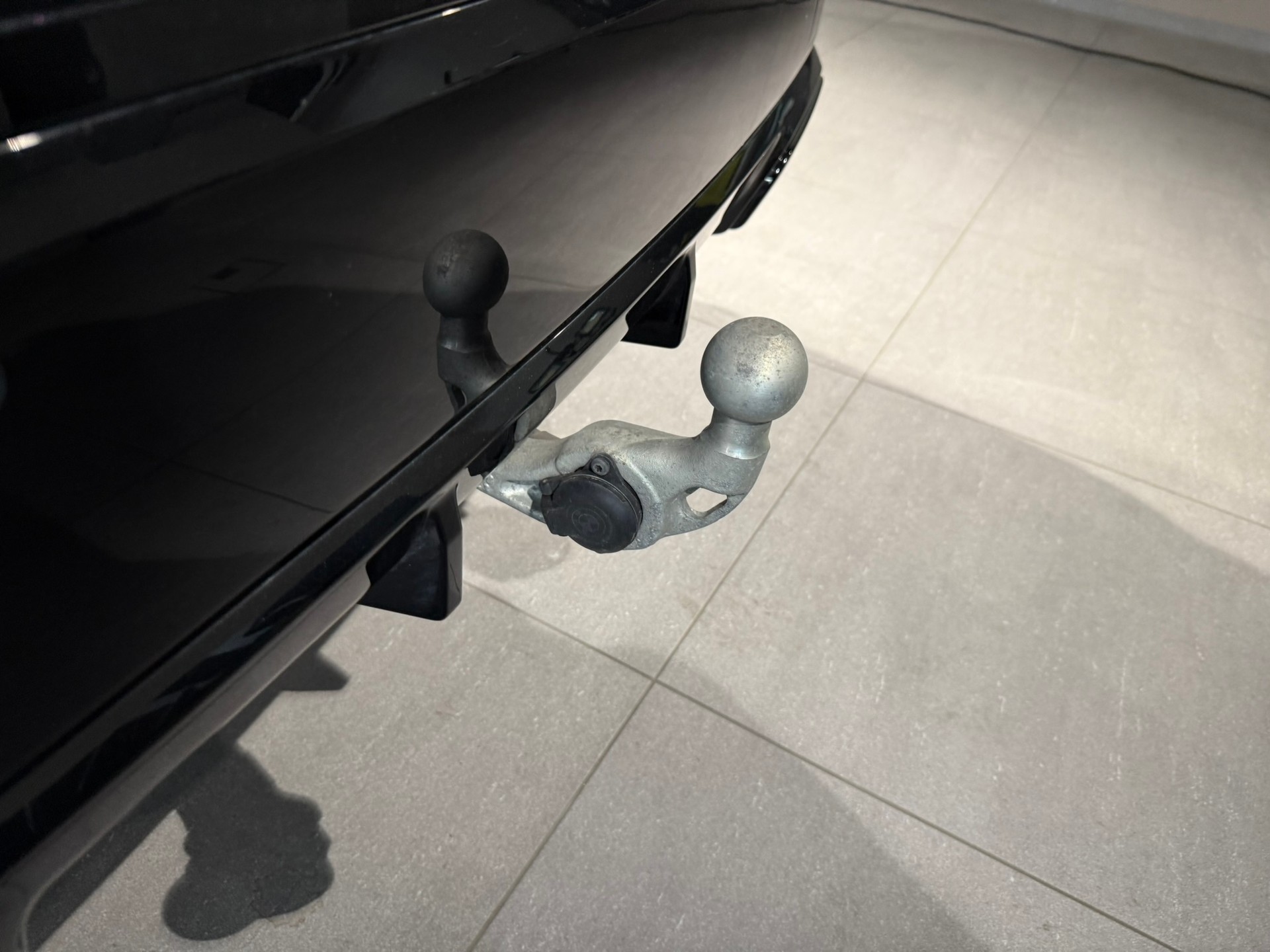 BMW iX1 xDrive 30 M Sport-image-22
