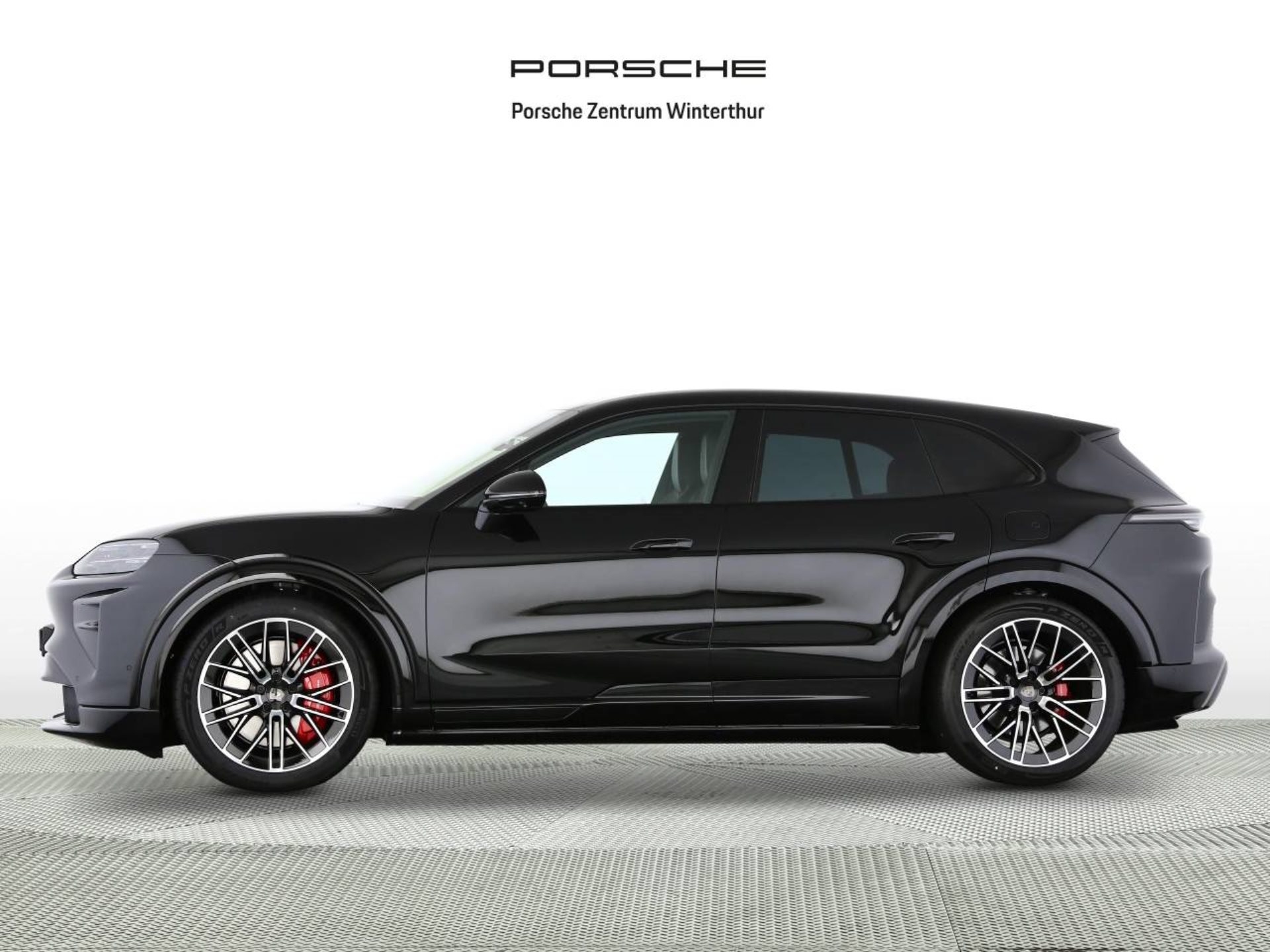PORSCHE Cayenne Turbo Electric-image-1