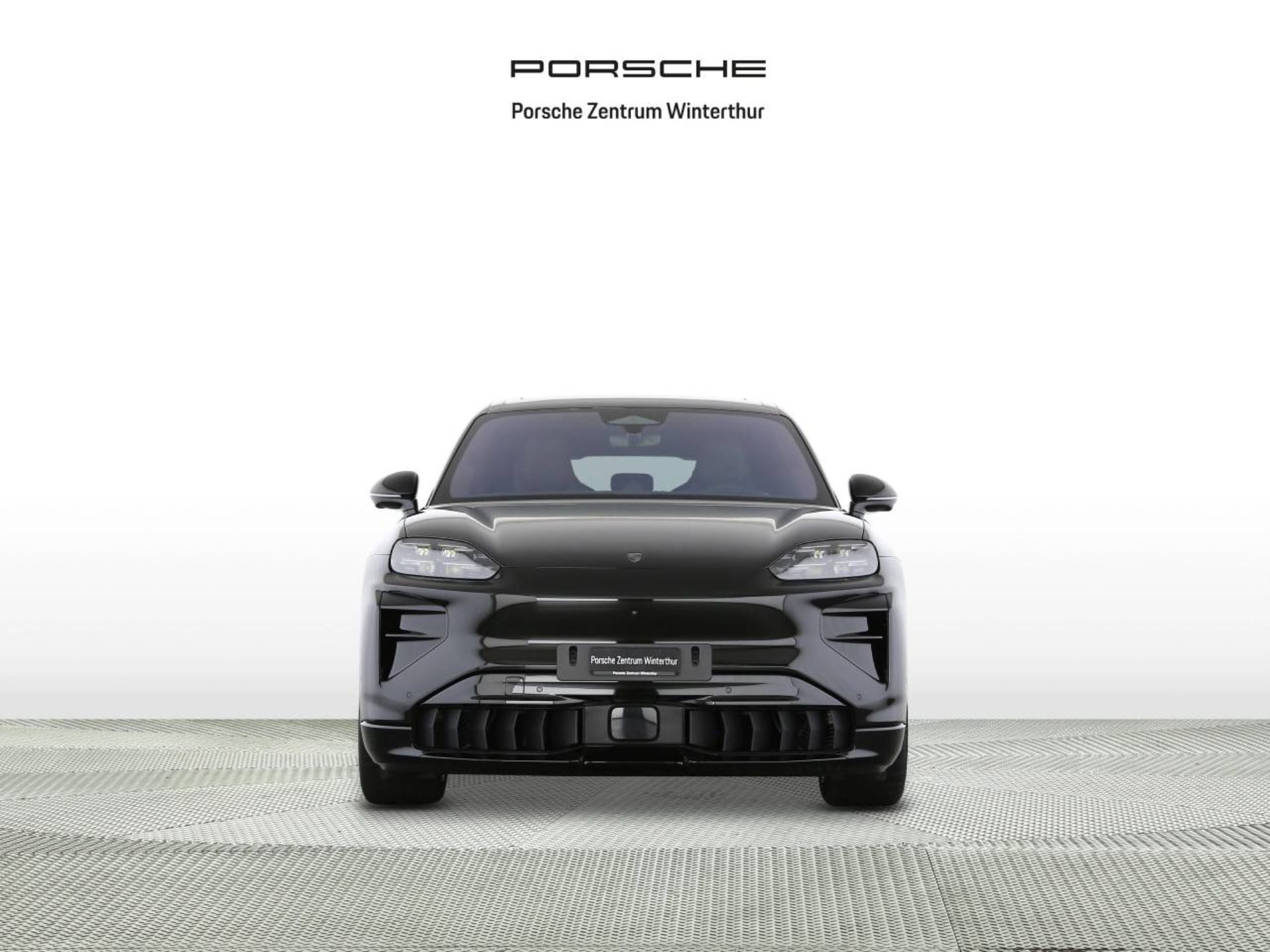 PORSCHE Cayenne Turbo Electric-image-5