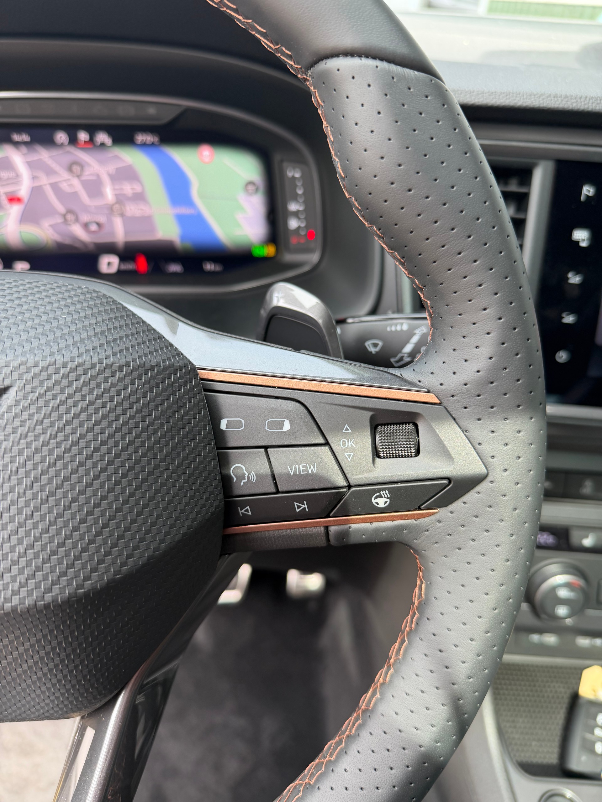 CUPRA Ateca 1.5 TSI DSG 150 PS mit Anhängerkupplung und Panoramadach und 41 % Rabatt !-image-4