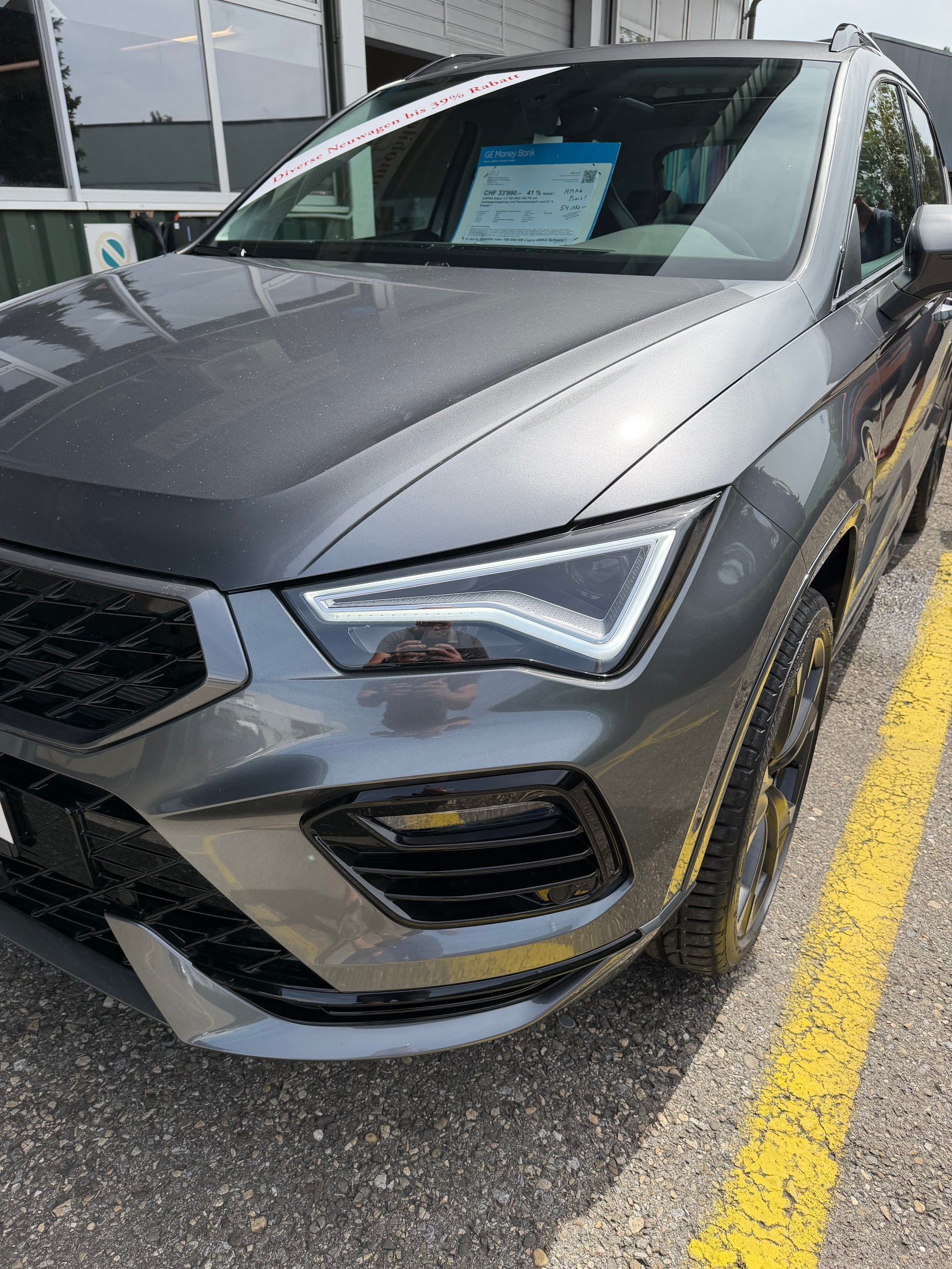 CUPRA Ateca 1.5 TSI DSG 150 PS mit Anhängerkupplung und Panoramadach und 41 % Rabatt !-image-25