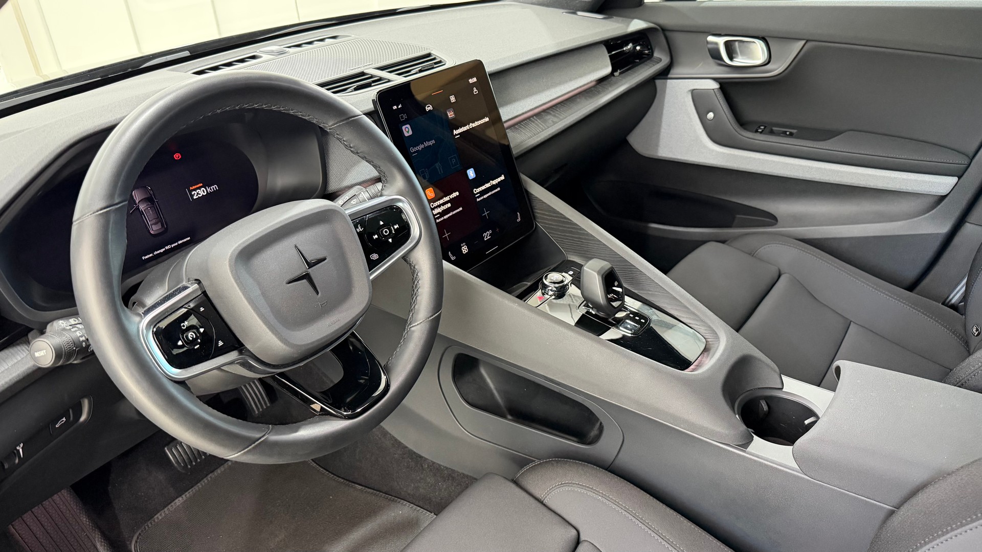 POLESTAR 2 Long Range Dual Motor-image-3