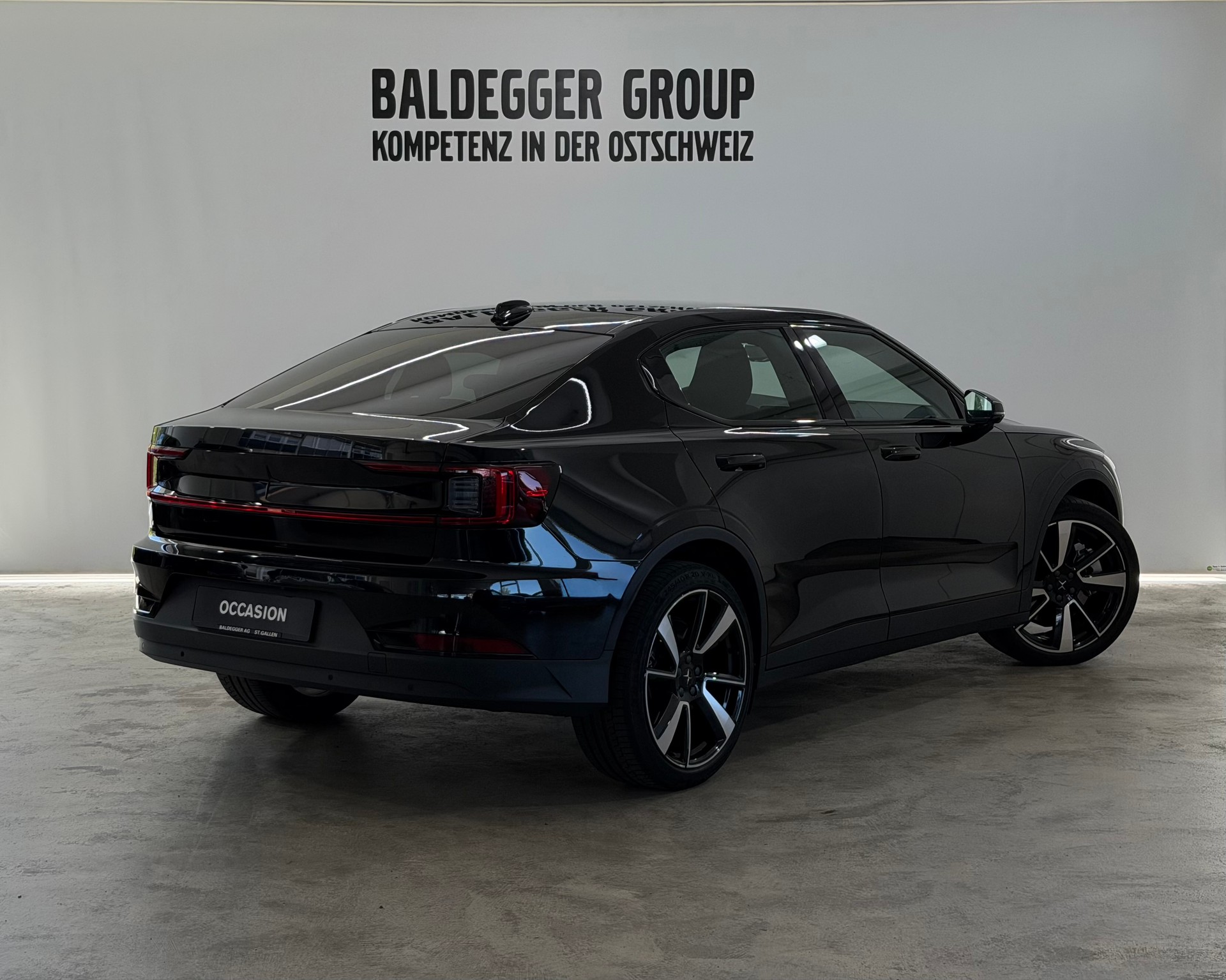POLESTAR 2 Long Range Dual Motor-image-2