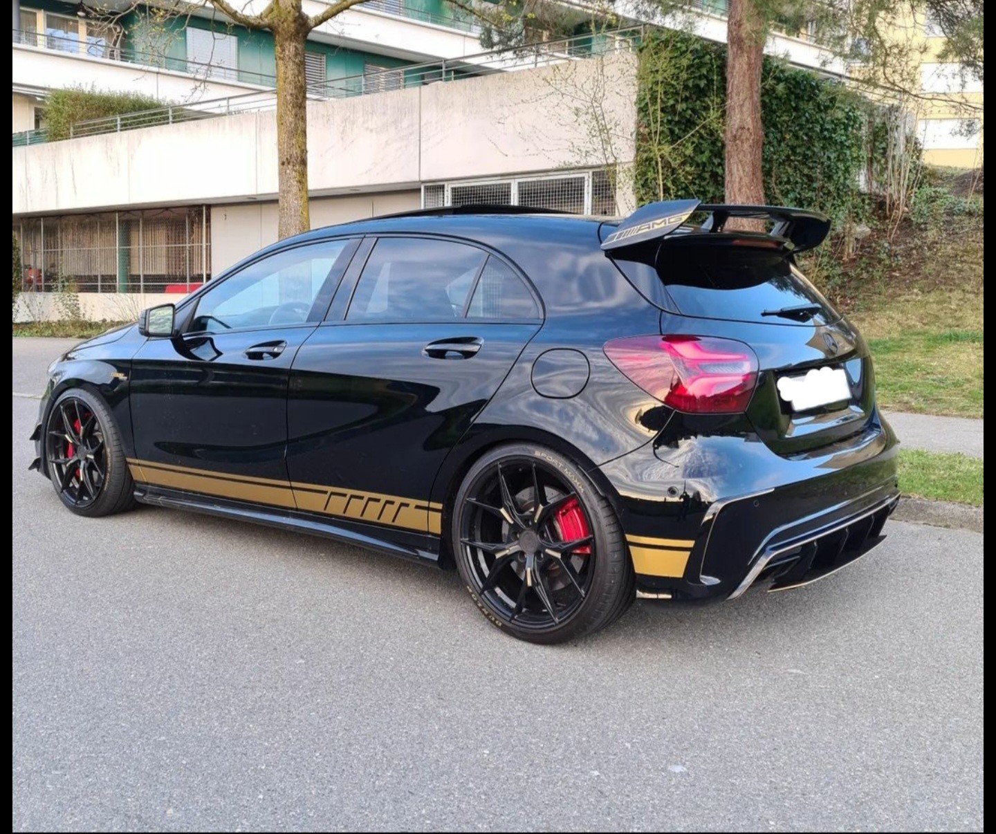 MERCEDES-BENZ A 45 AMG 4m-image-1