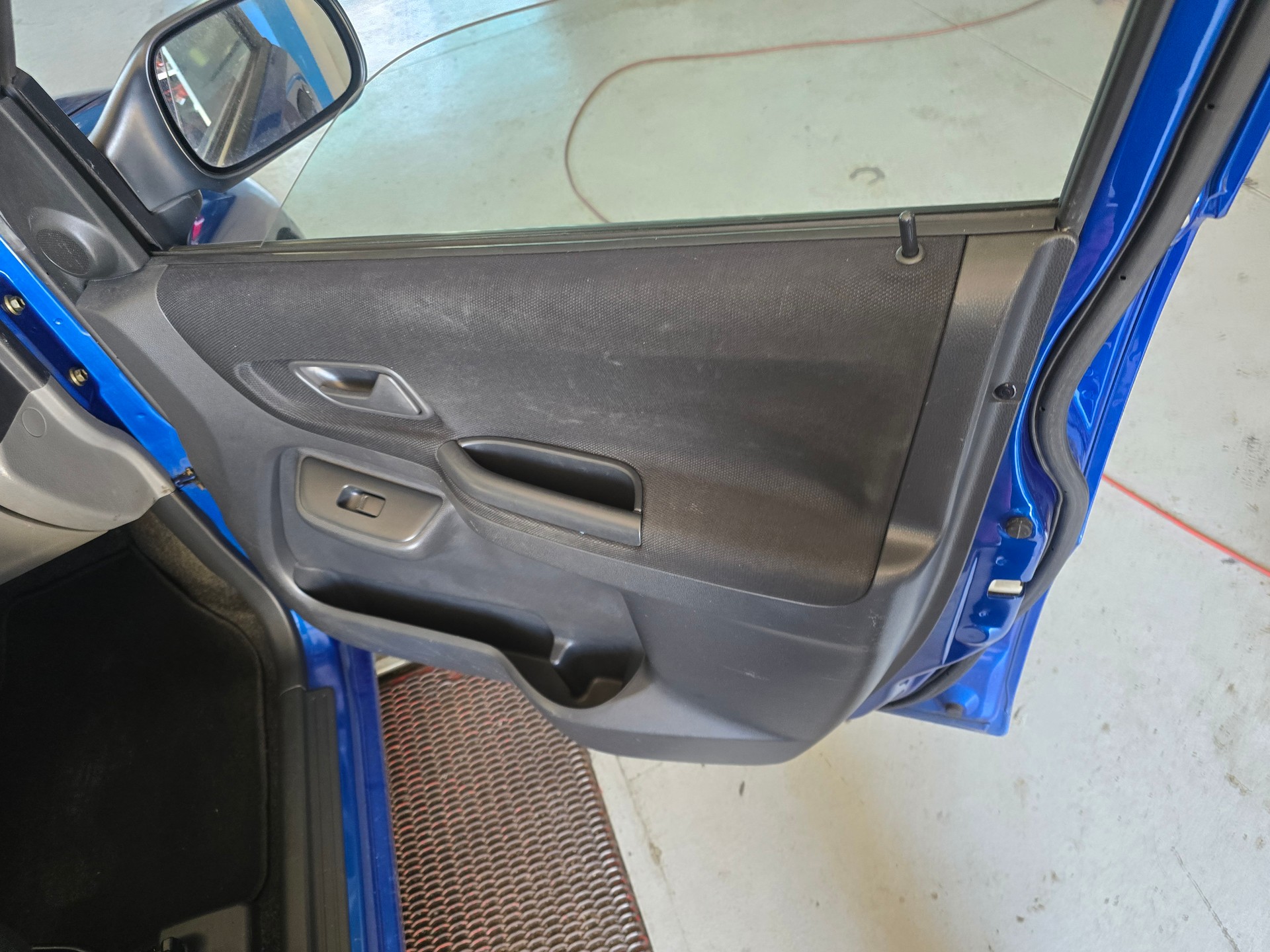 SUBARU G3X Justy 1.5 AWD Blue-/Silver-Special-image-14