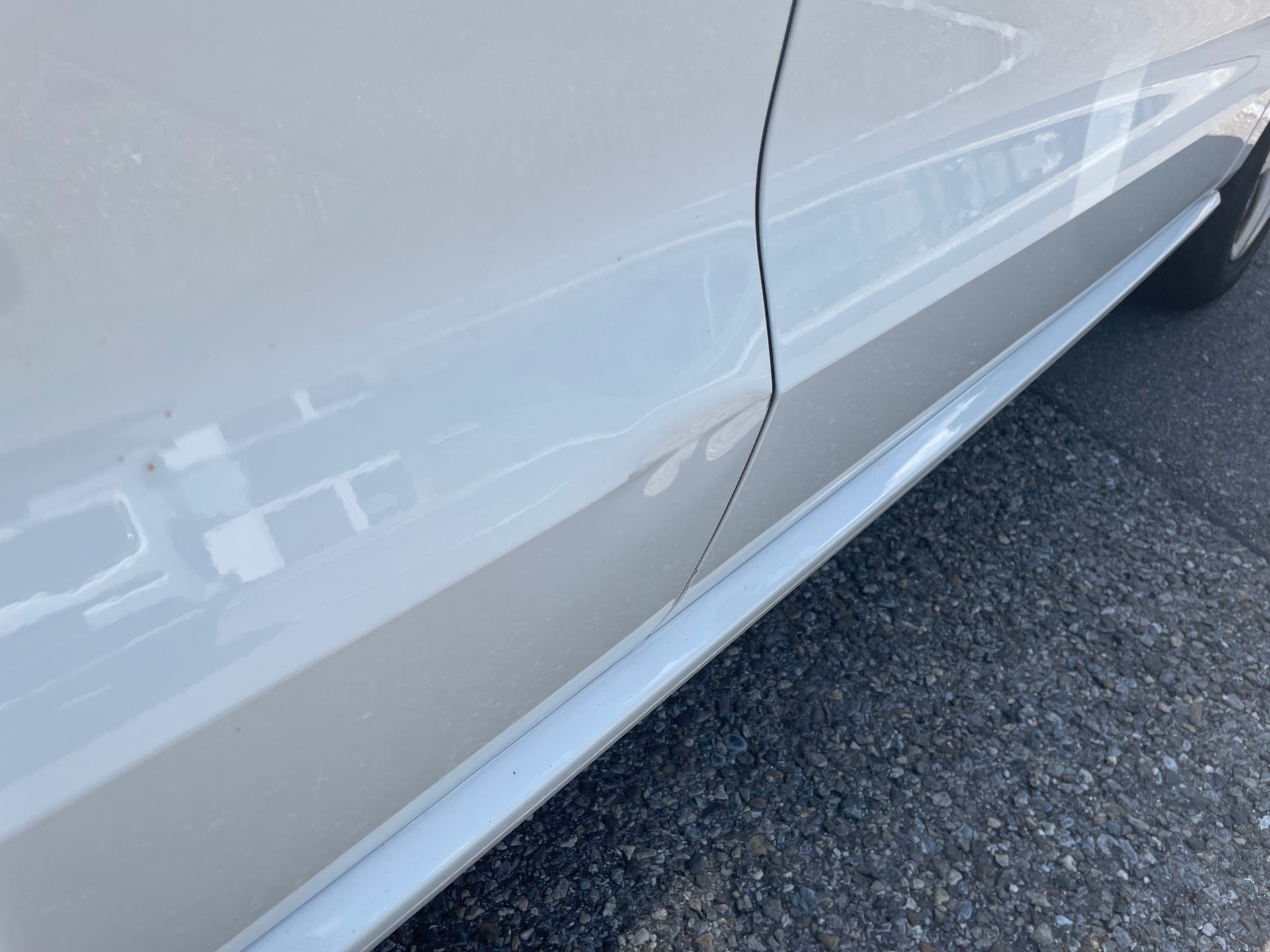 VW Polo 1.0 BMT Lounge-image-15
