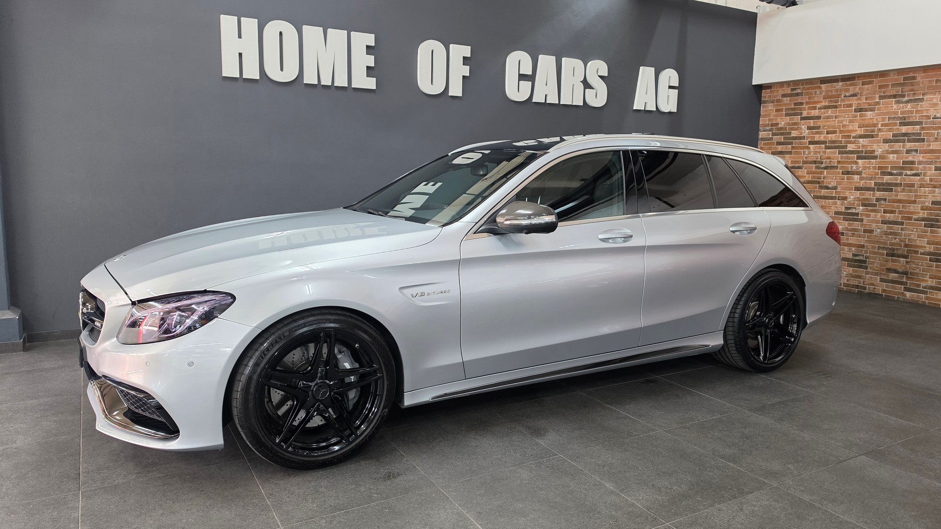 MERCEDES-BENZ C 63 AMG Speedshift-image-4