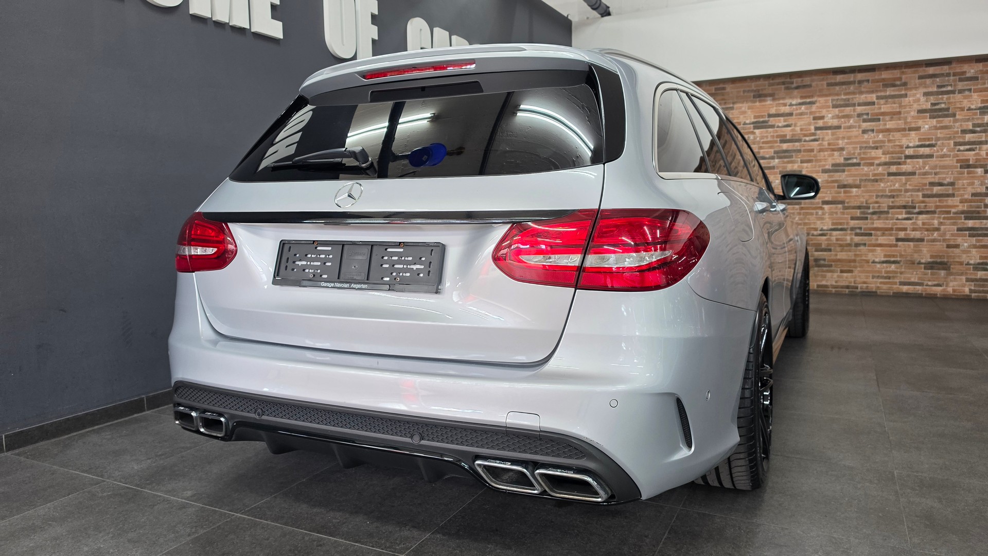 MERCEDES-BENZ C 63 AMG Speedshift-image-10