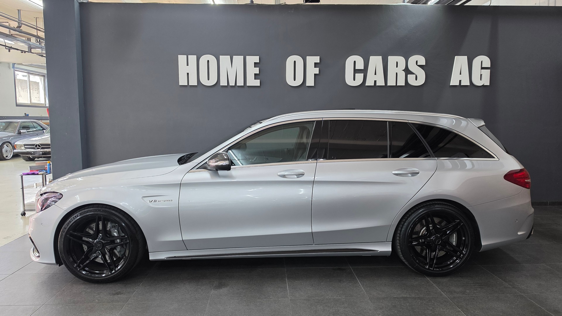 MERCEDES-BENZ C 63 AMG Speedshift-image-5