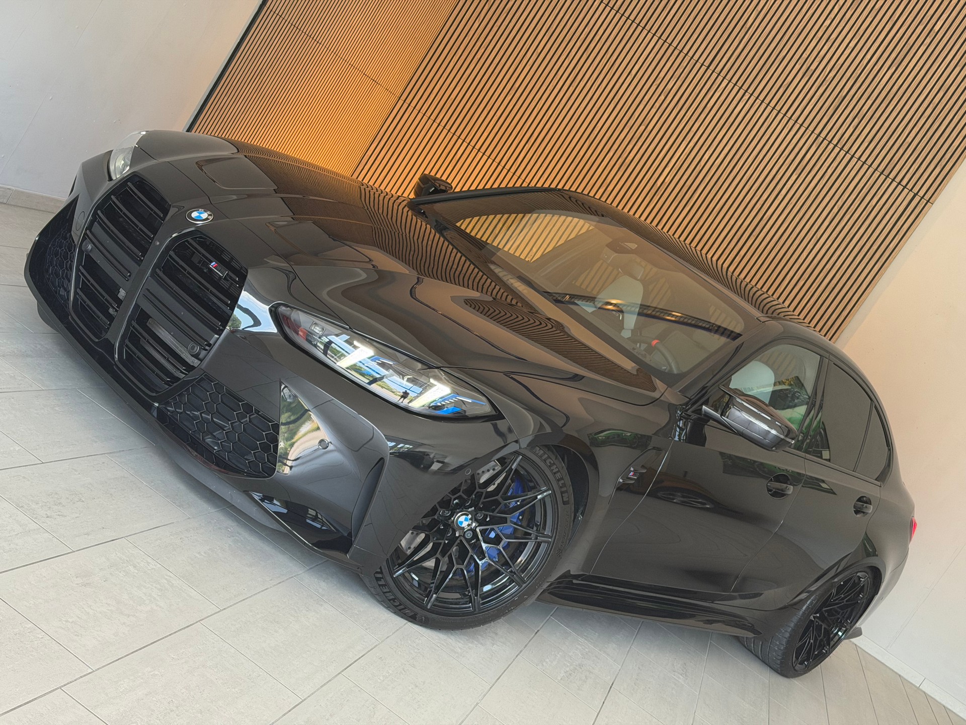 BMW M3 Competition M xDrive-image-2