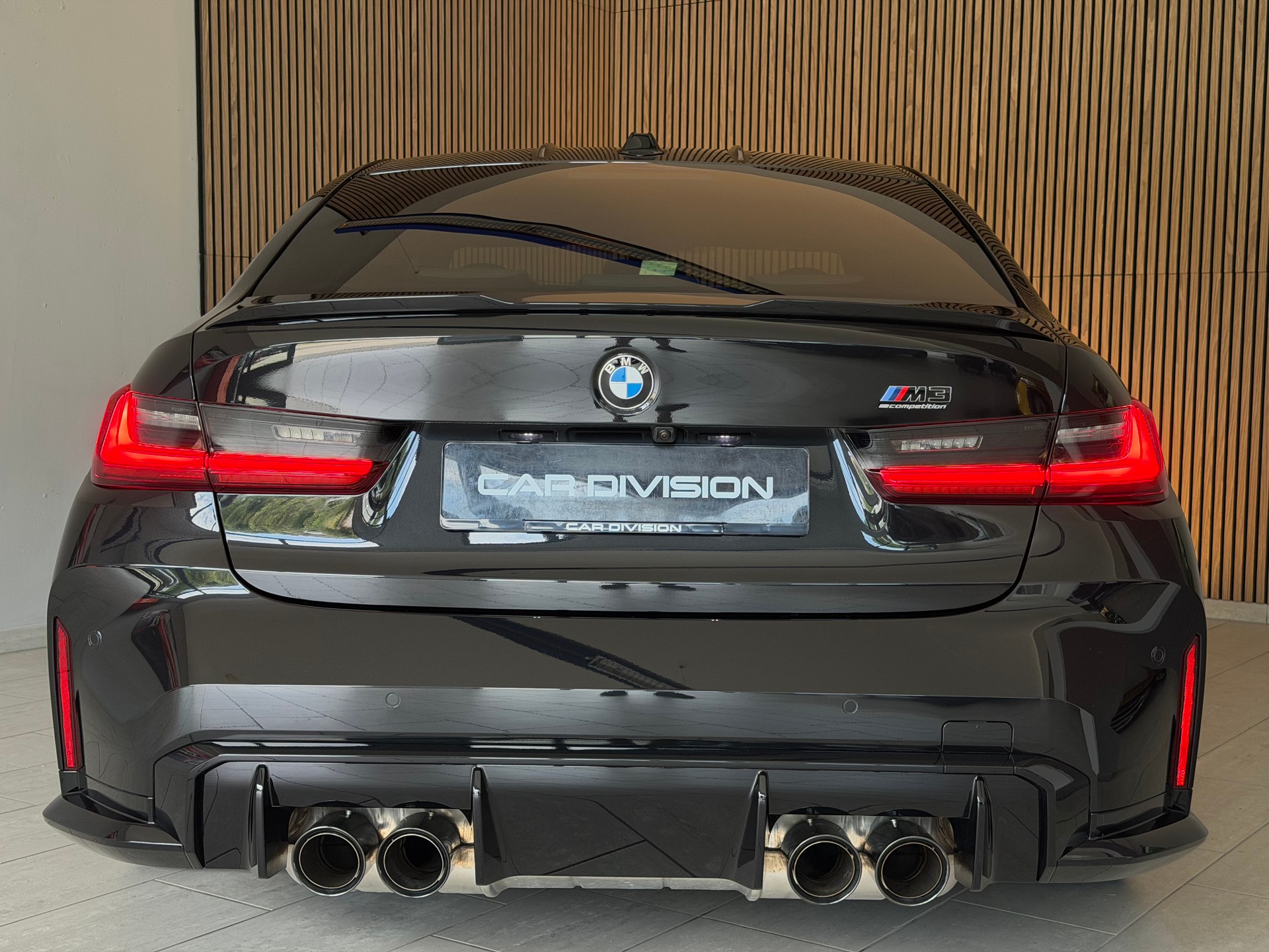 BMW M3 Competition M xDrive-image-10