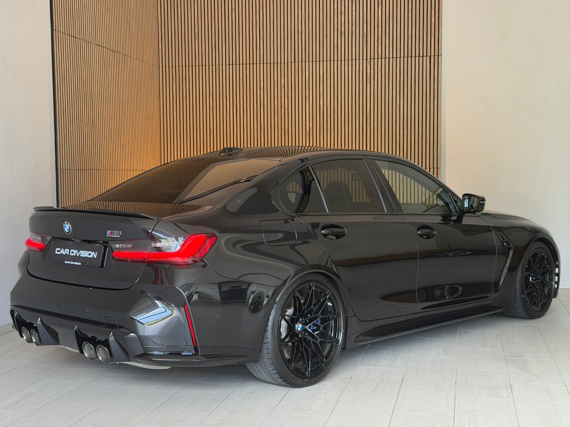BMW M3 Competition M xDrive-image-6