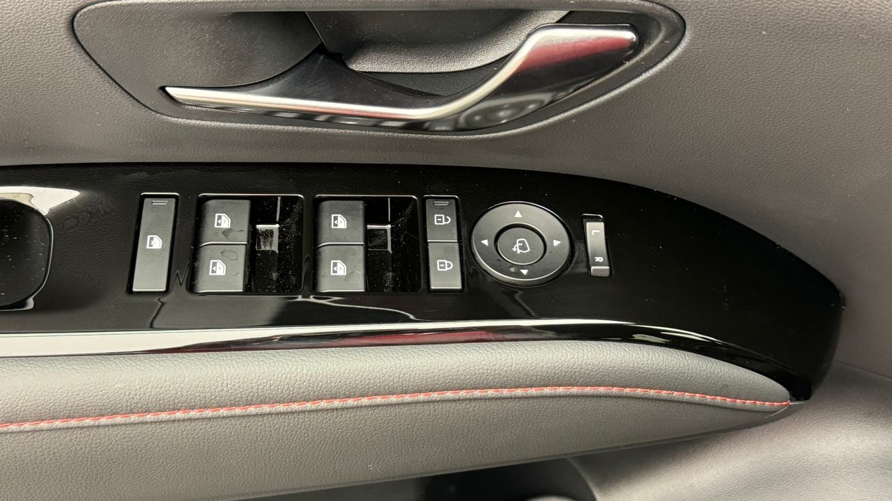 HYUNDAI Tucson 1.6 TGDI HEV N-Line 4WD-image-8
